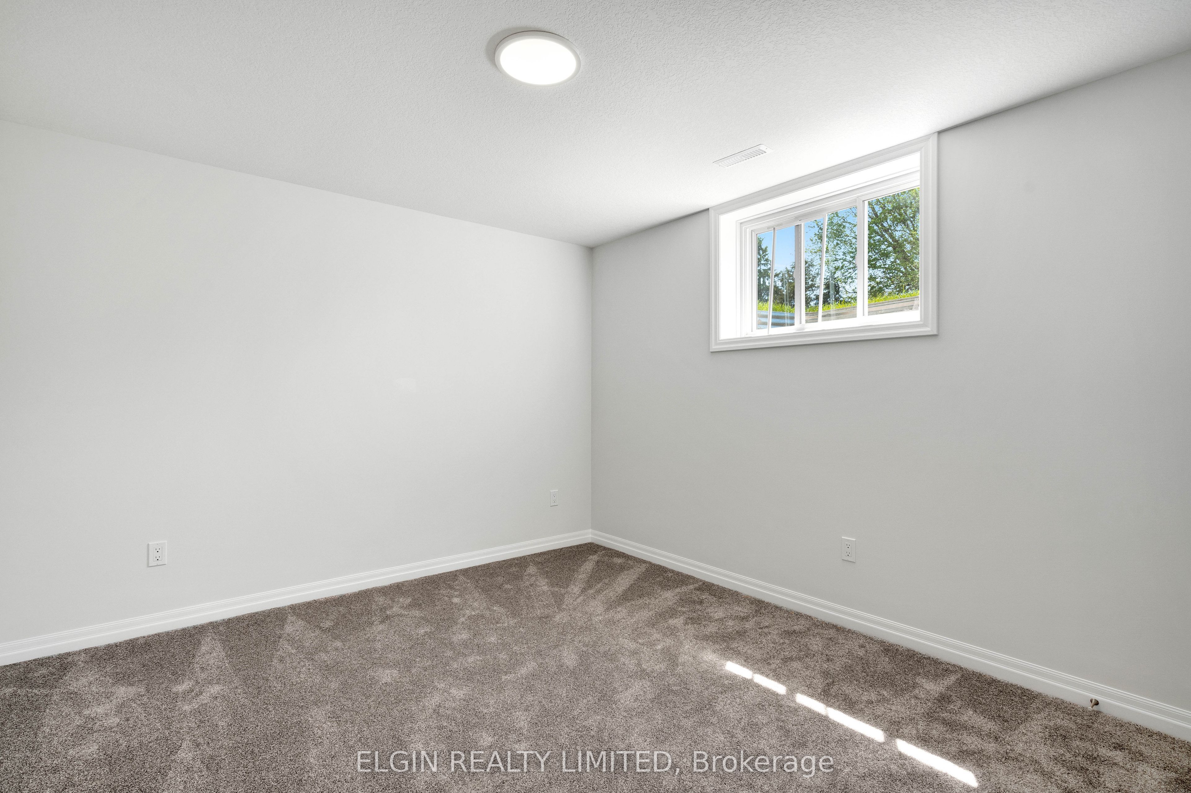 45 Lark Street Property Photo 35