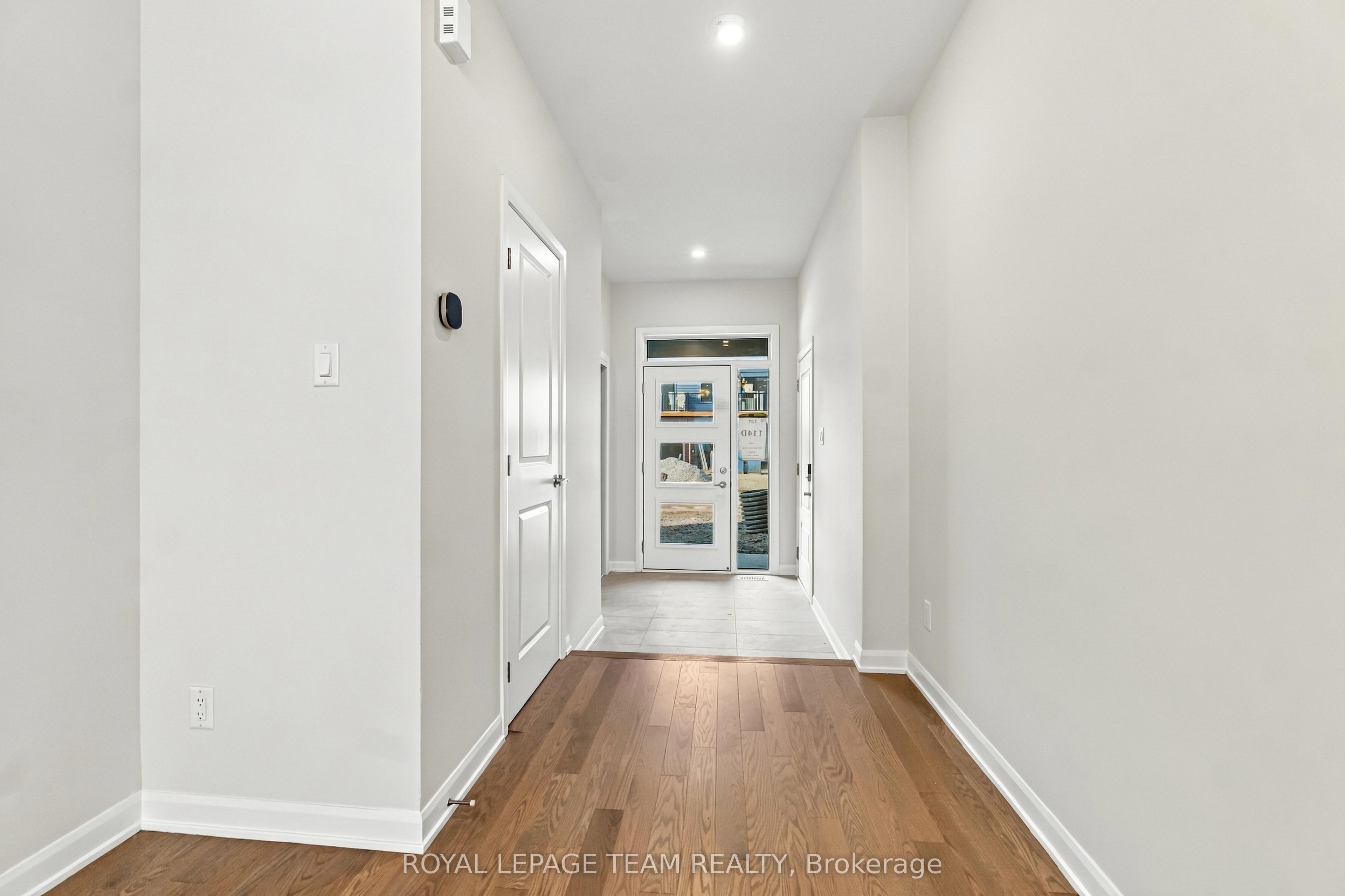 845 Fairline Row Property Photo 2