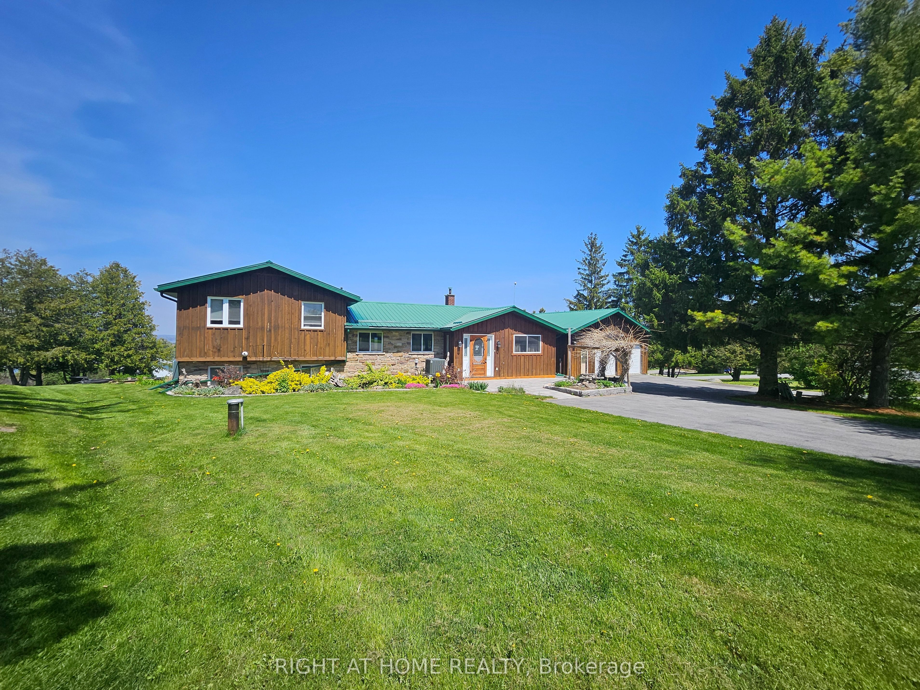 152 Grandview Drive Property Photo 4