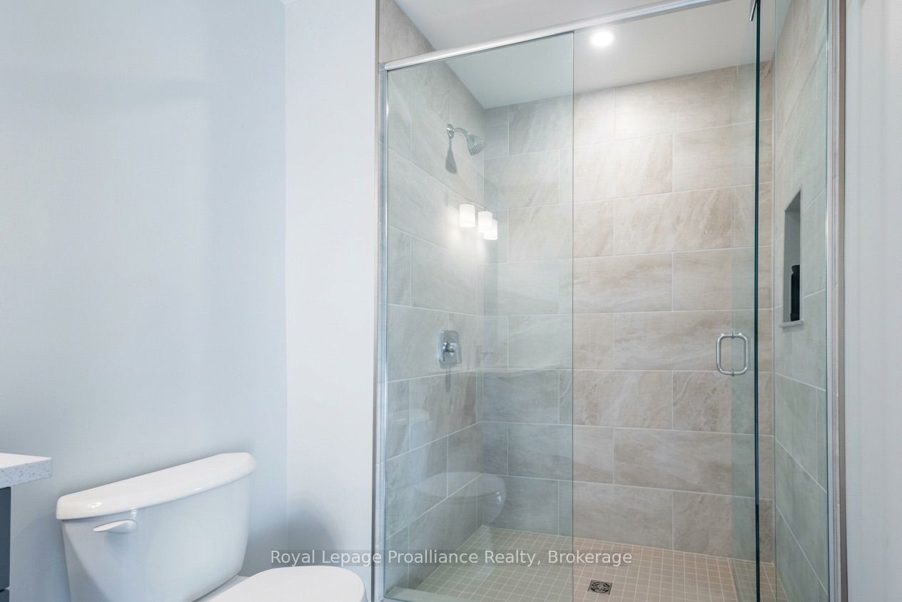 42 Mackenzie John Crescent Property Photo 16