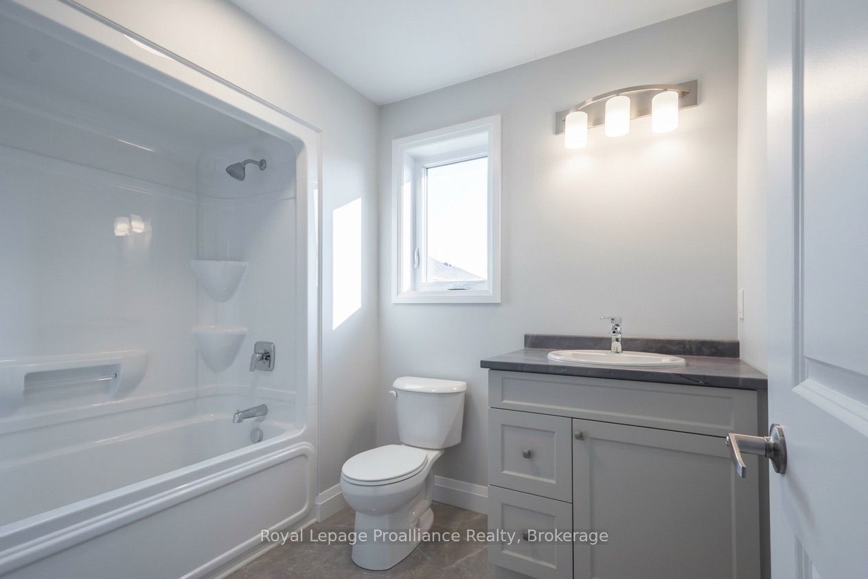 42 Mackenzie John Crescent Property Photo 18