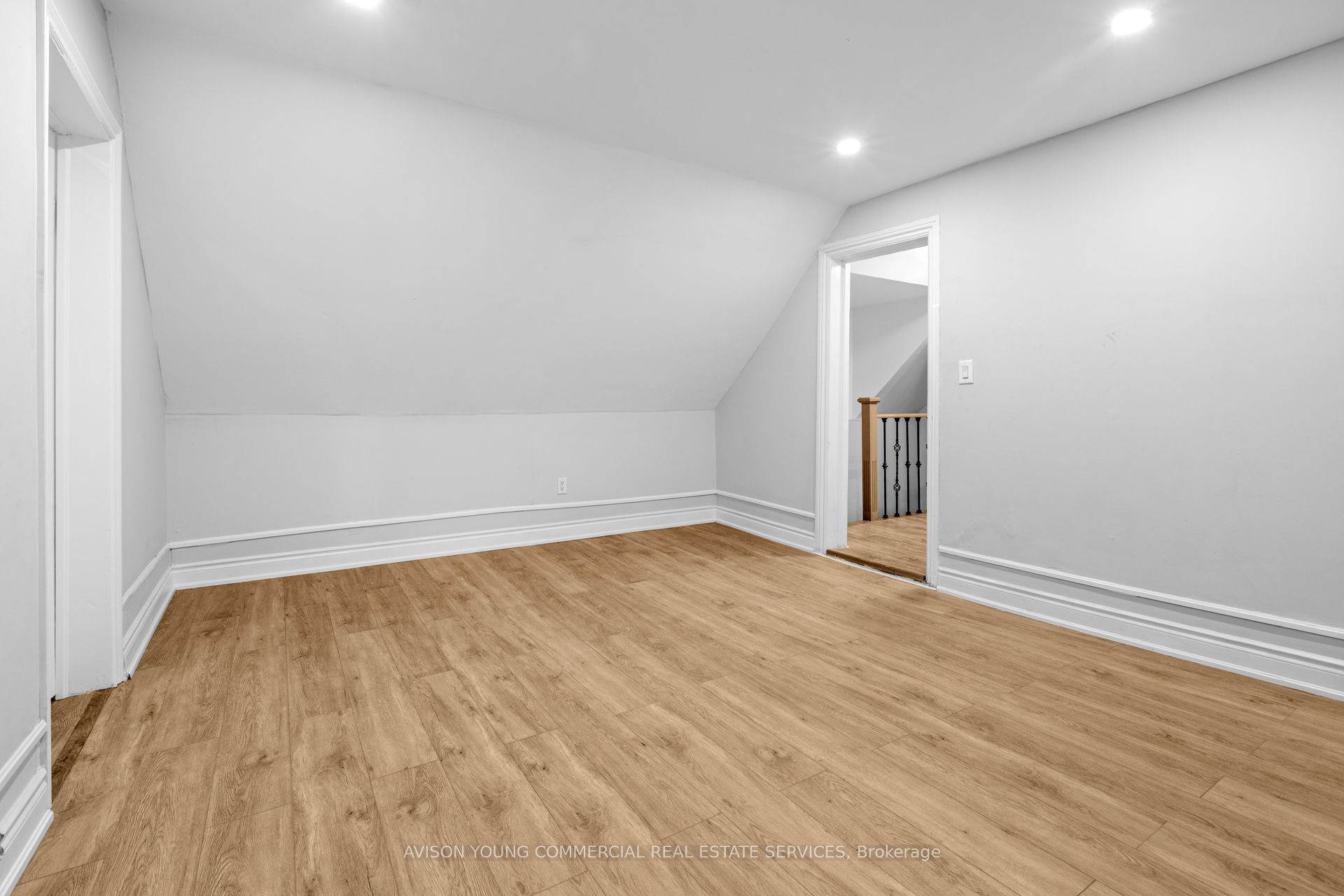 168 O'connor Street Property Photo 14