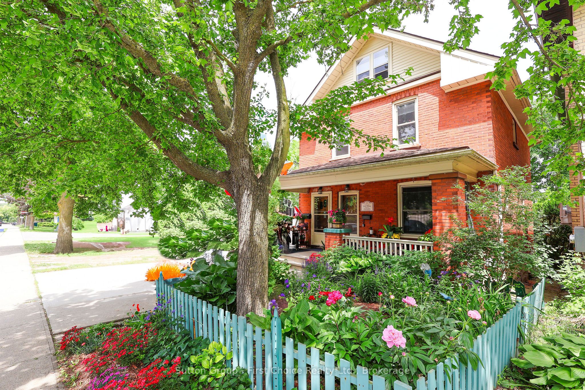 74 Cobourg Street Property Photo 4