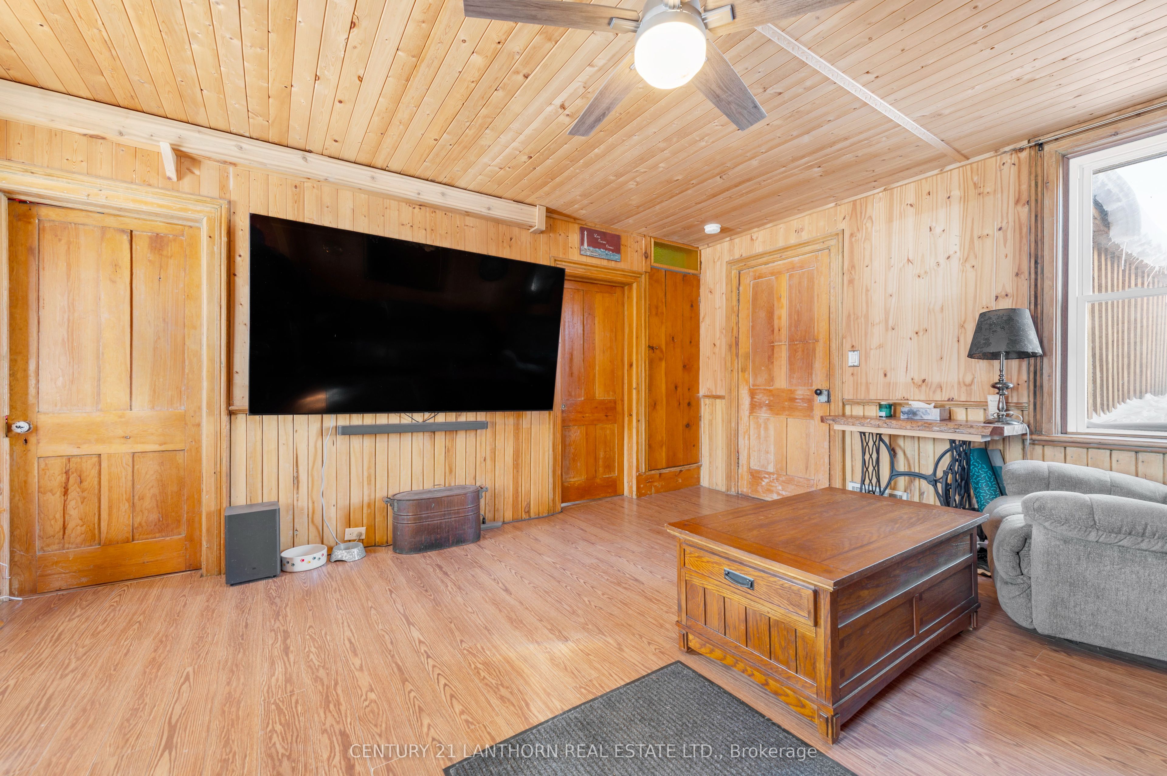 521 Fuller Road Property Photo 7