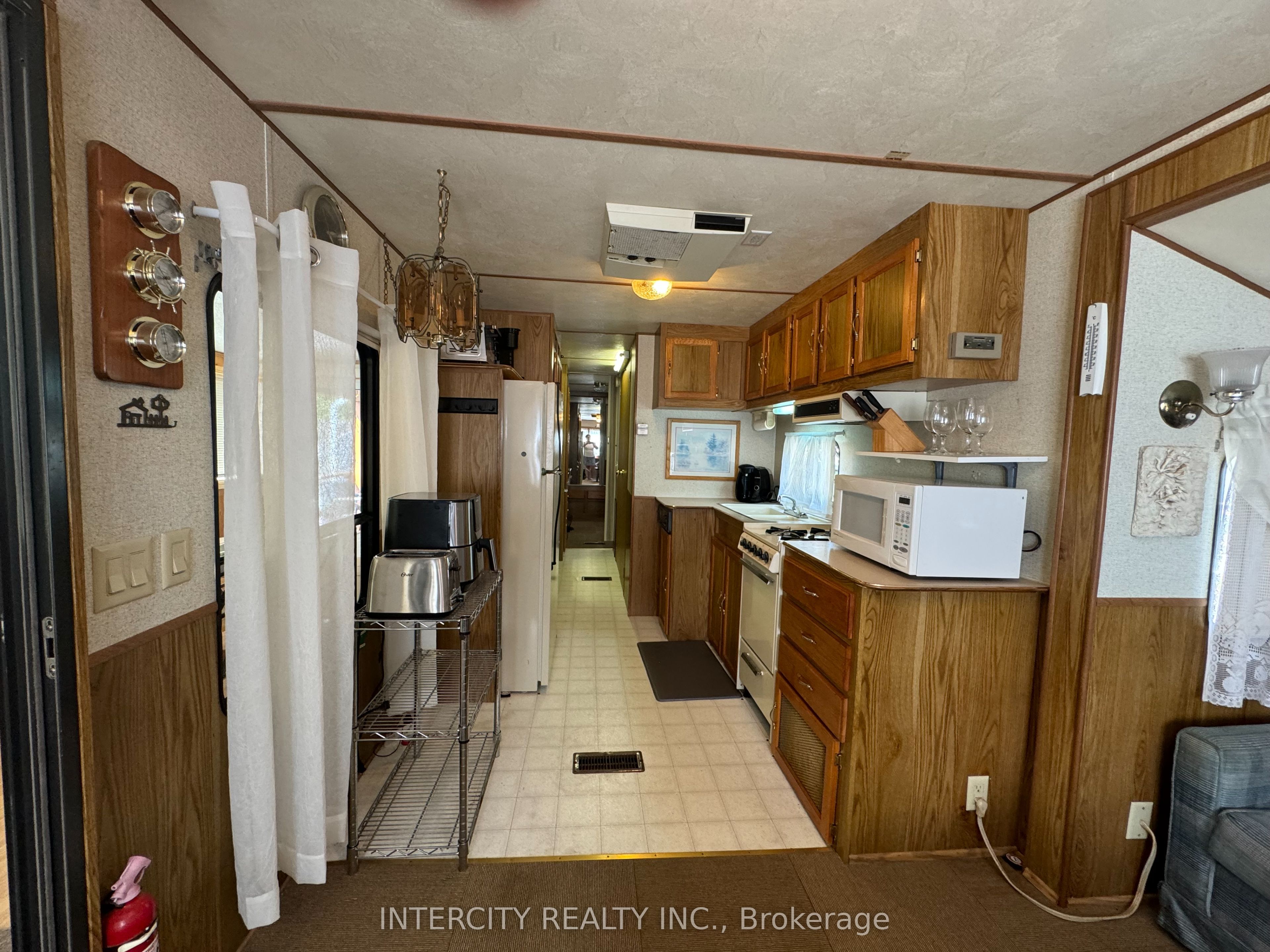 164 Lone Pine Road 131 Property Photo 28