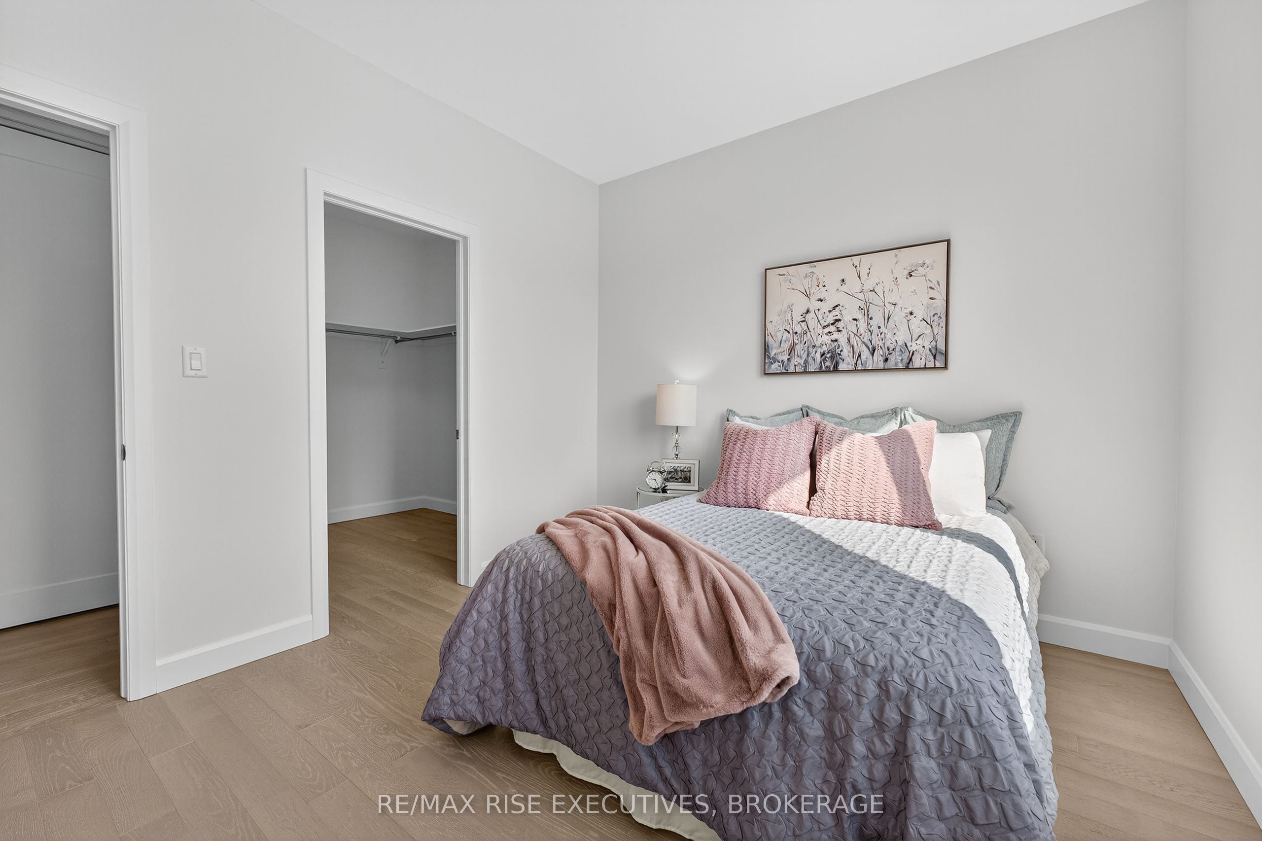 158 Summerside Drive Property Photo 36