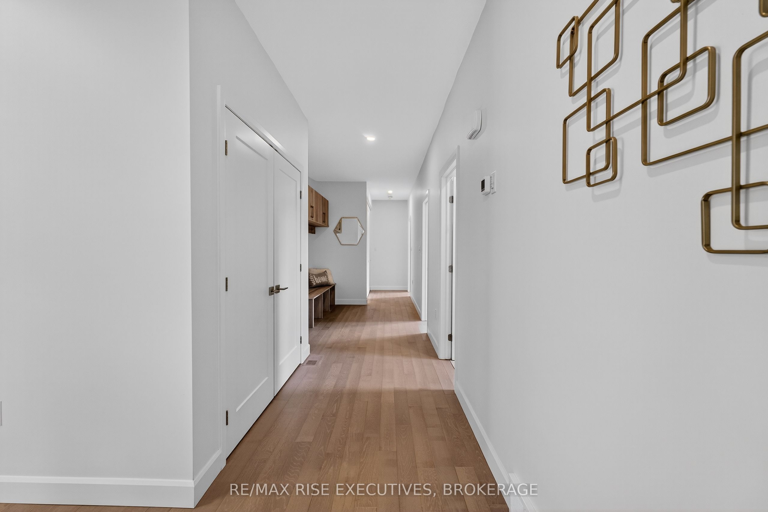158 Summerside Drive Property Photo 40