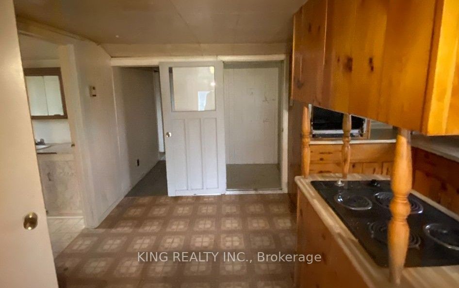 201 Third Avenue Property Photo 6
