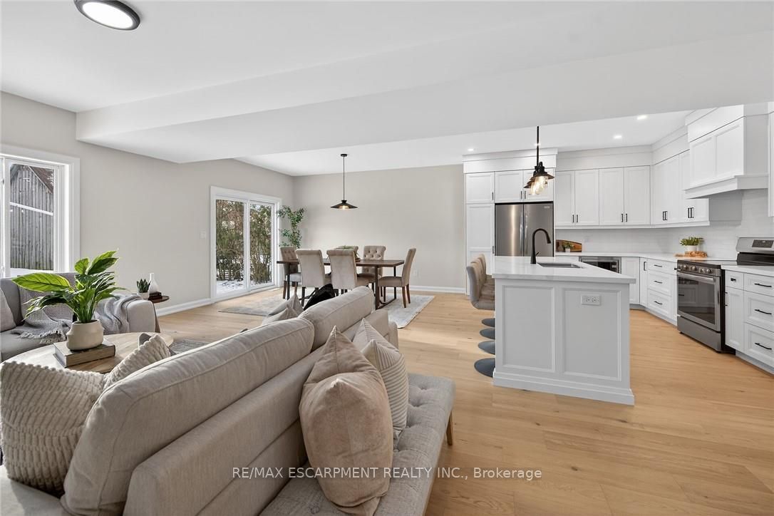45 B Howard Street Property Photo 18