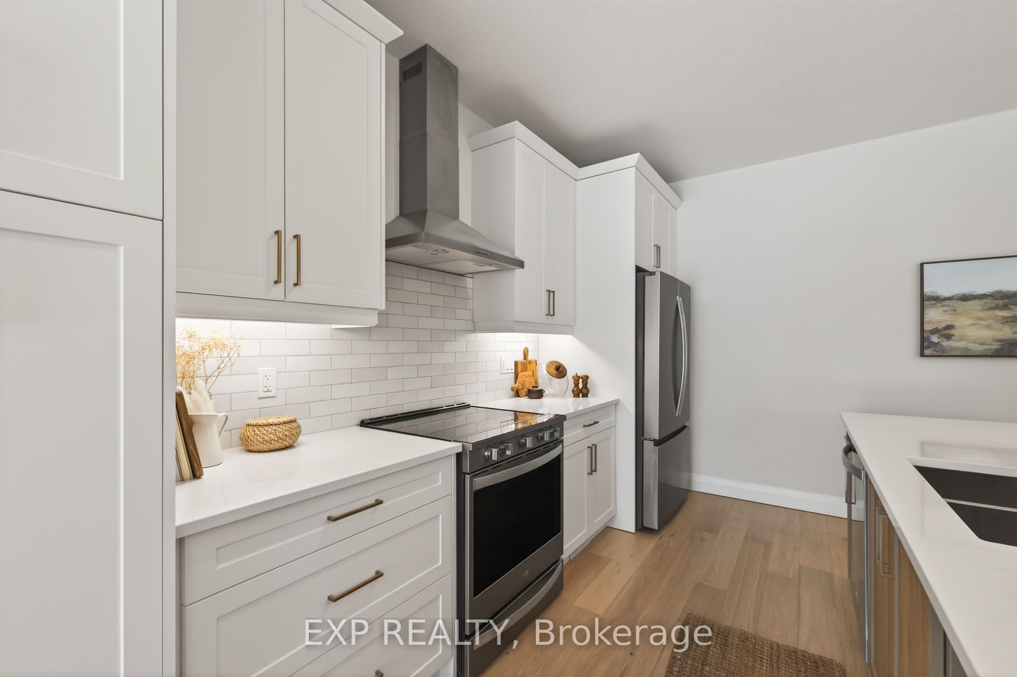 96 Dearing Street Property Photo 10