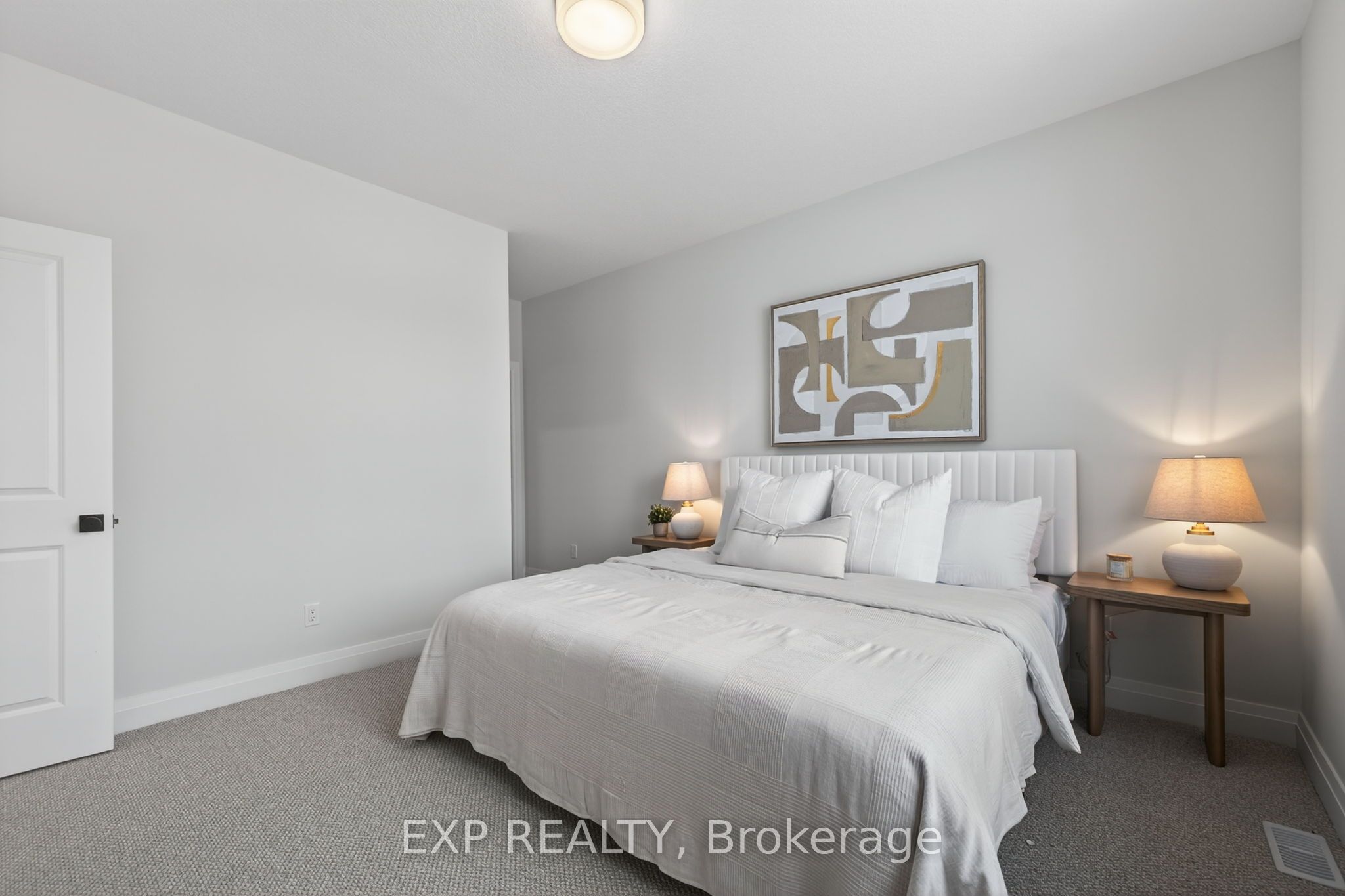 96 Dearing Street Property Photo 26