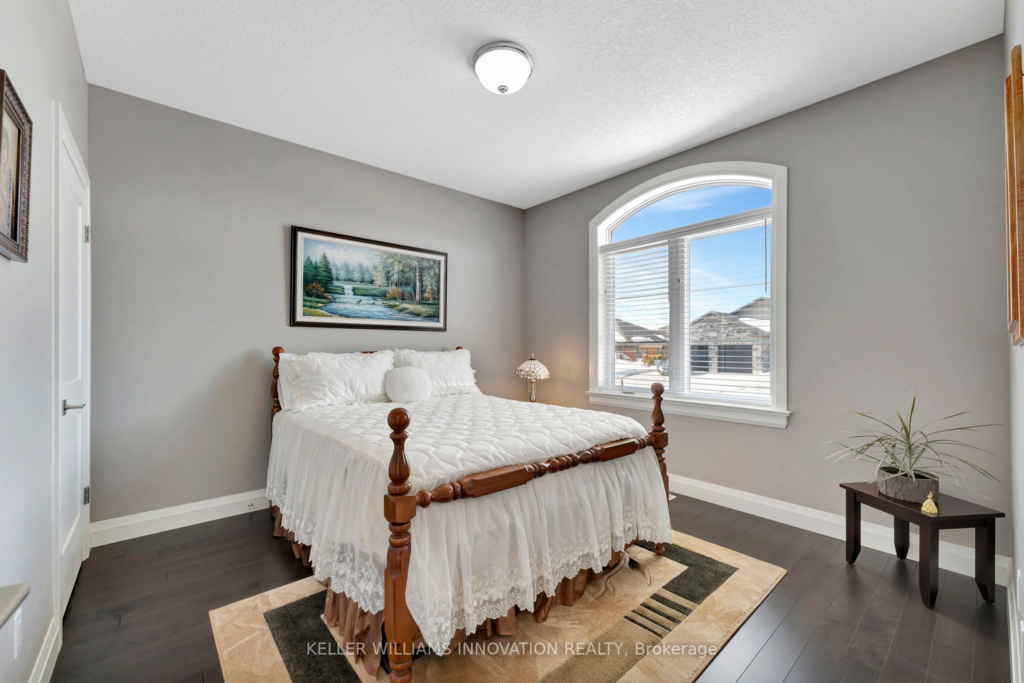 107 Forbes Crescent Property Photo 18