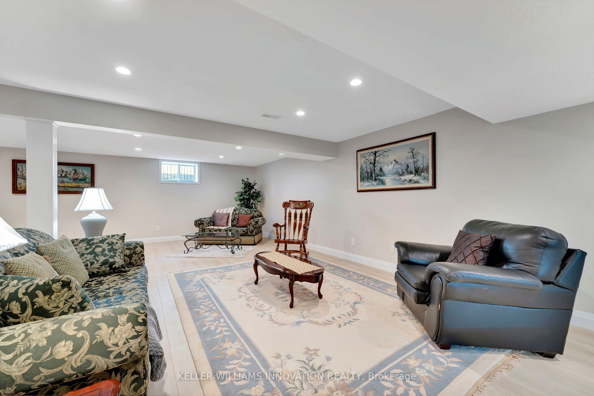 107 Forbes Crescent Property Photo 22