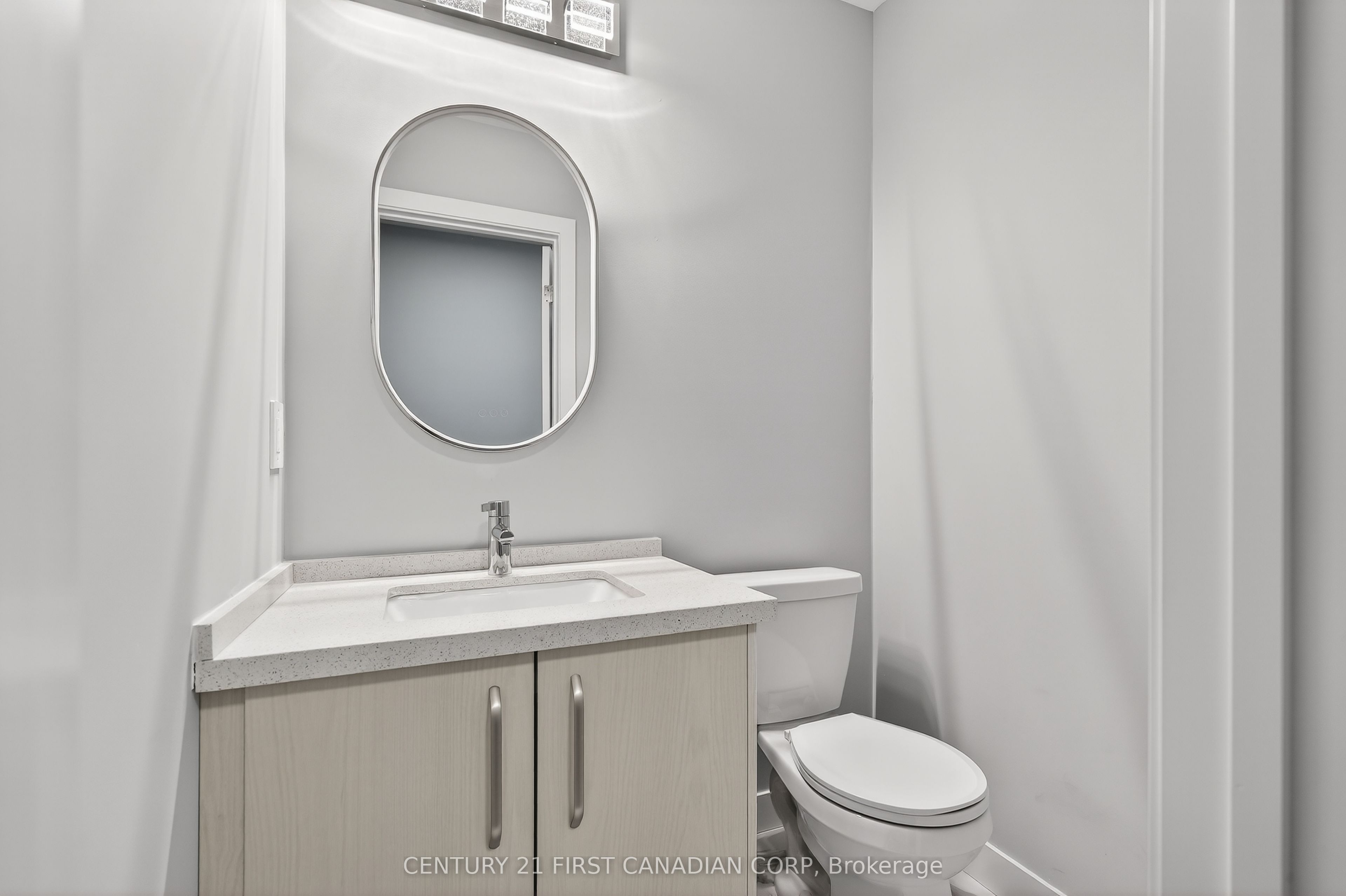 349 Southdale Road E 20 Property Photo 28