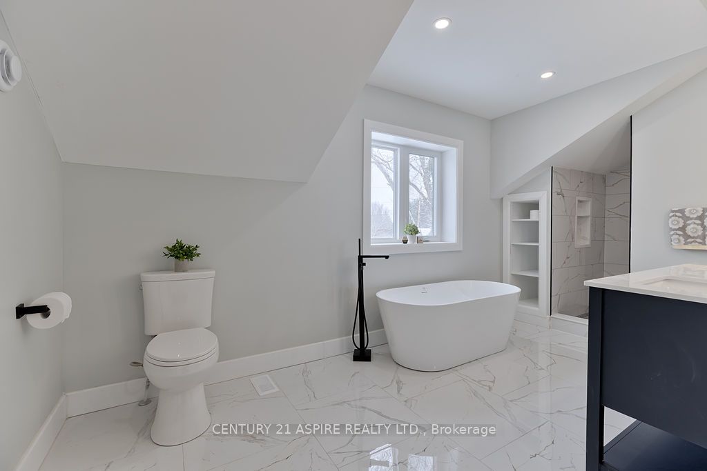 32 Wilson Street Property Photo 33