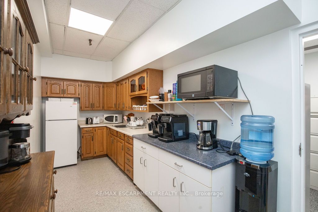 42 Niagara Street Property Photo 22