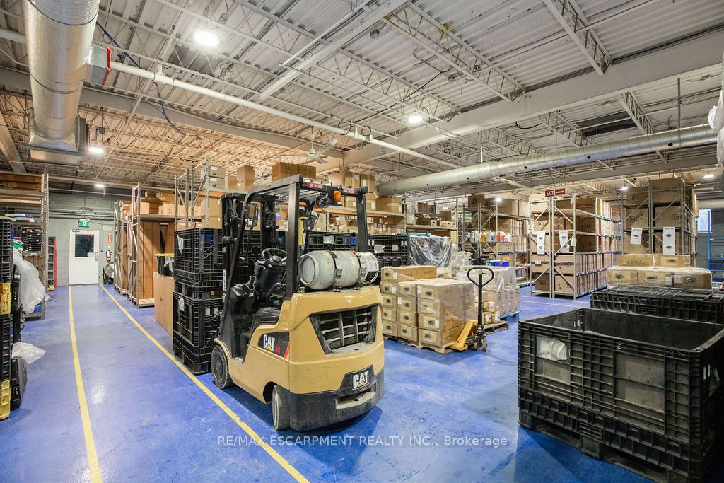 42 Niagara Street Property Photo 30