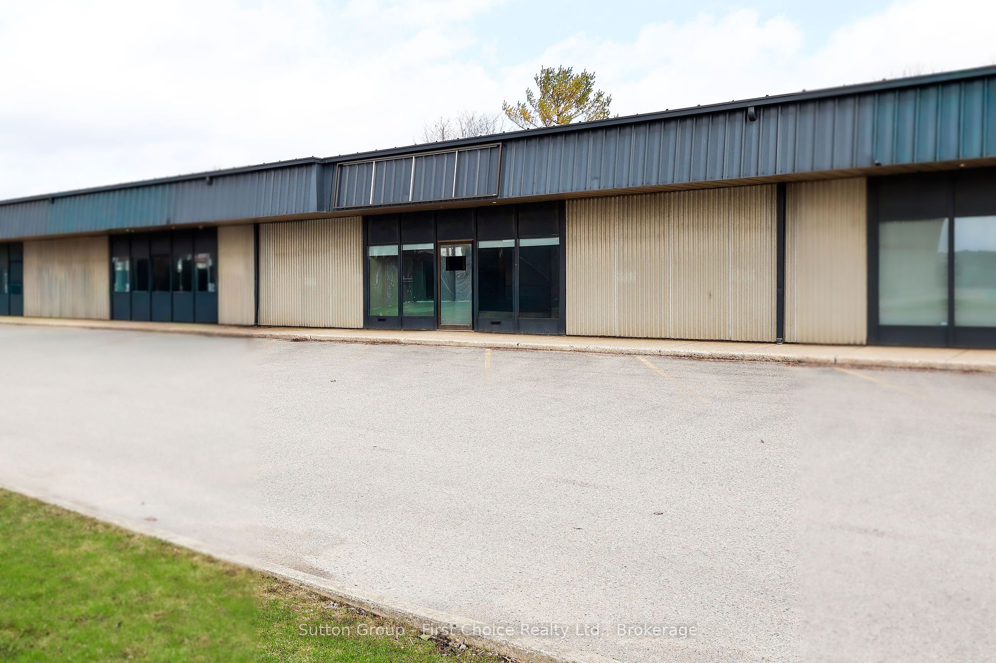 544 Huron Street Property Photo 3