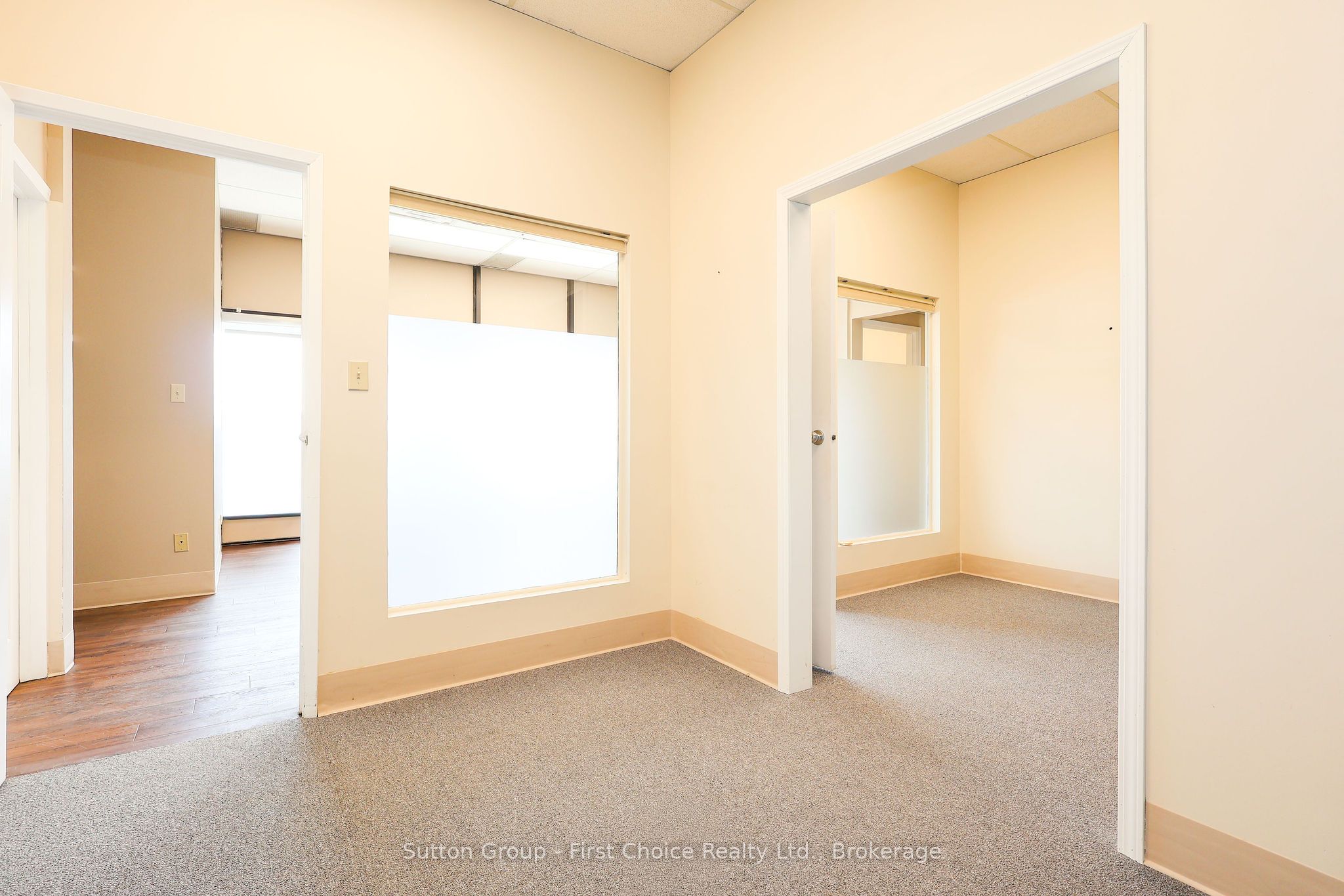 544 Huron Street Property Photo 11