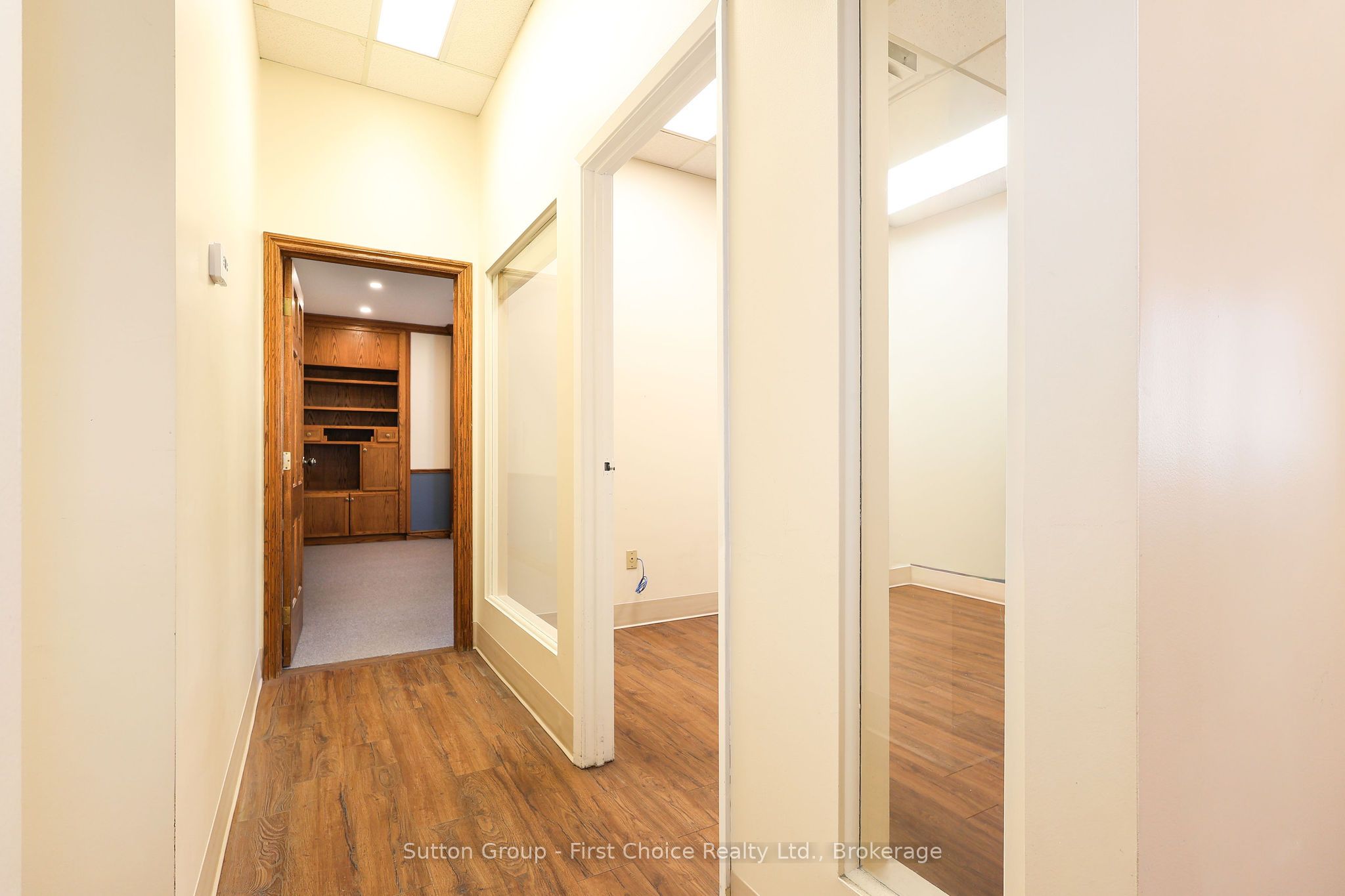 544 Huron Street Property Photo 25