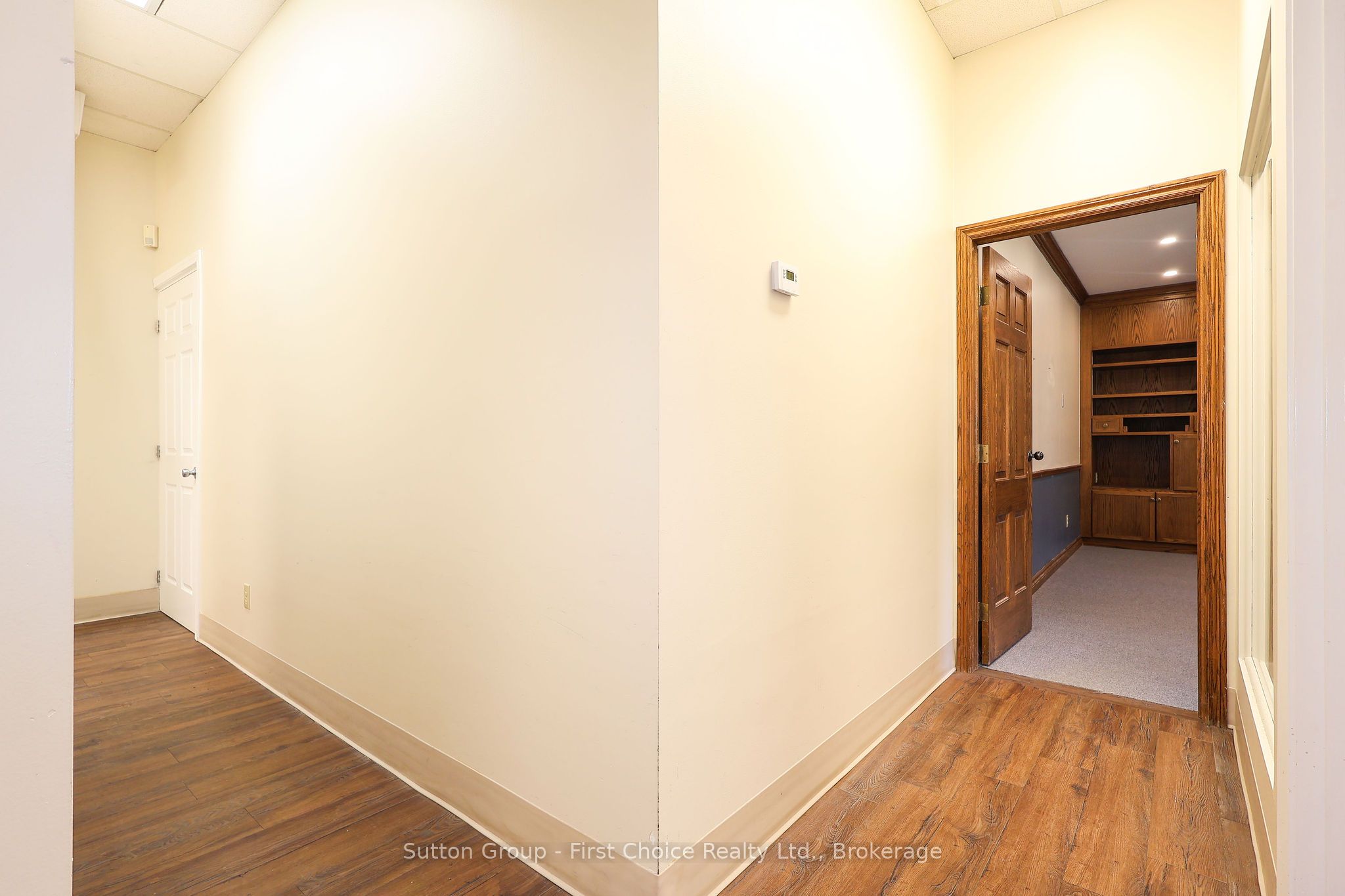 544 Huron Street Property Photo 29