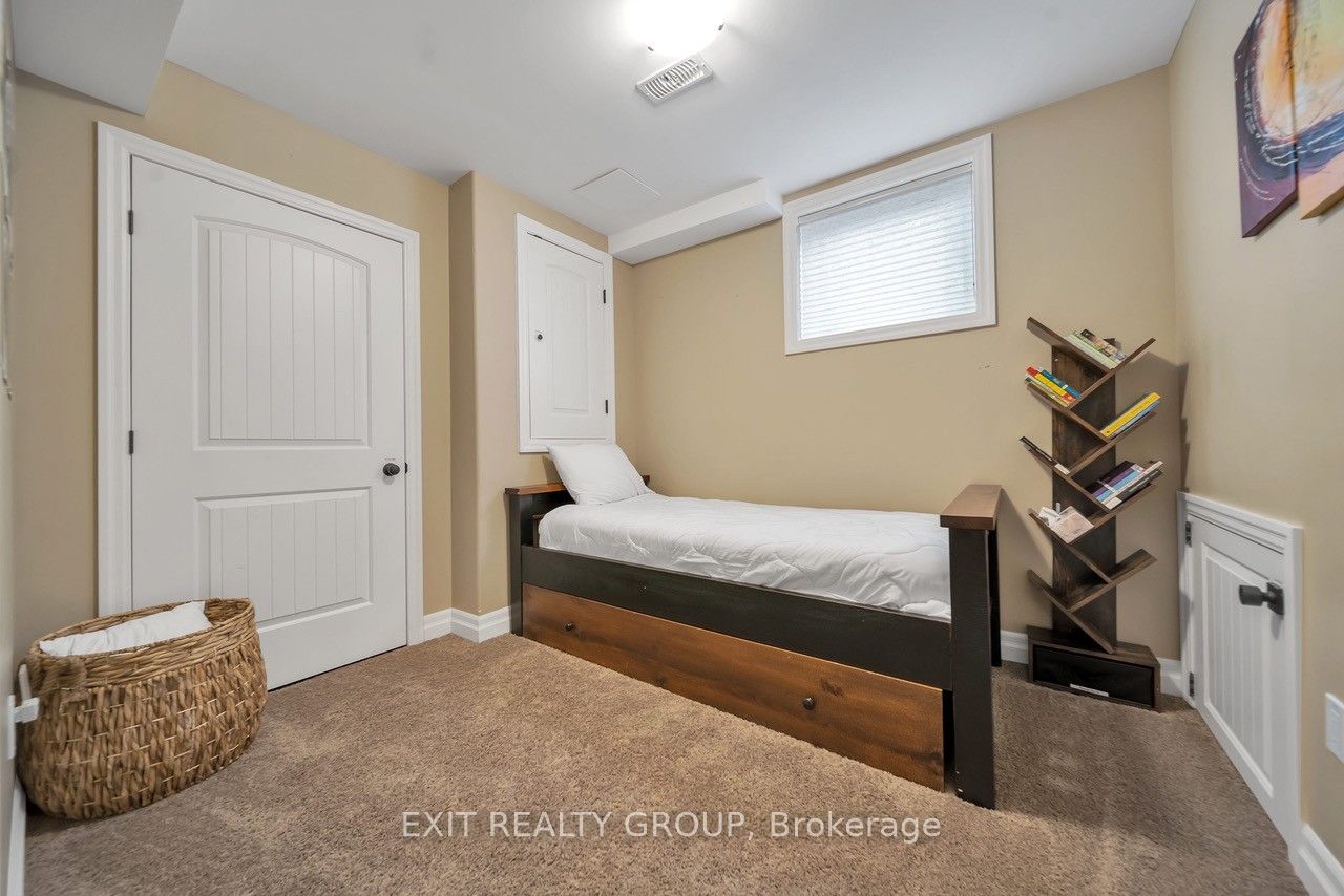 1531 Foxboro-stirling Road Property Photo 33