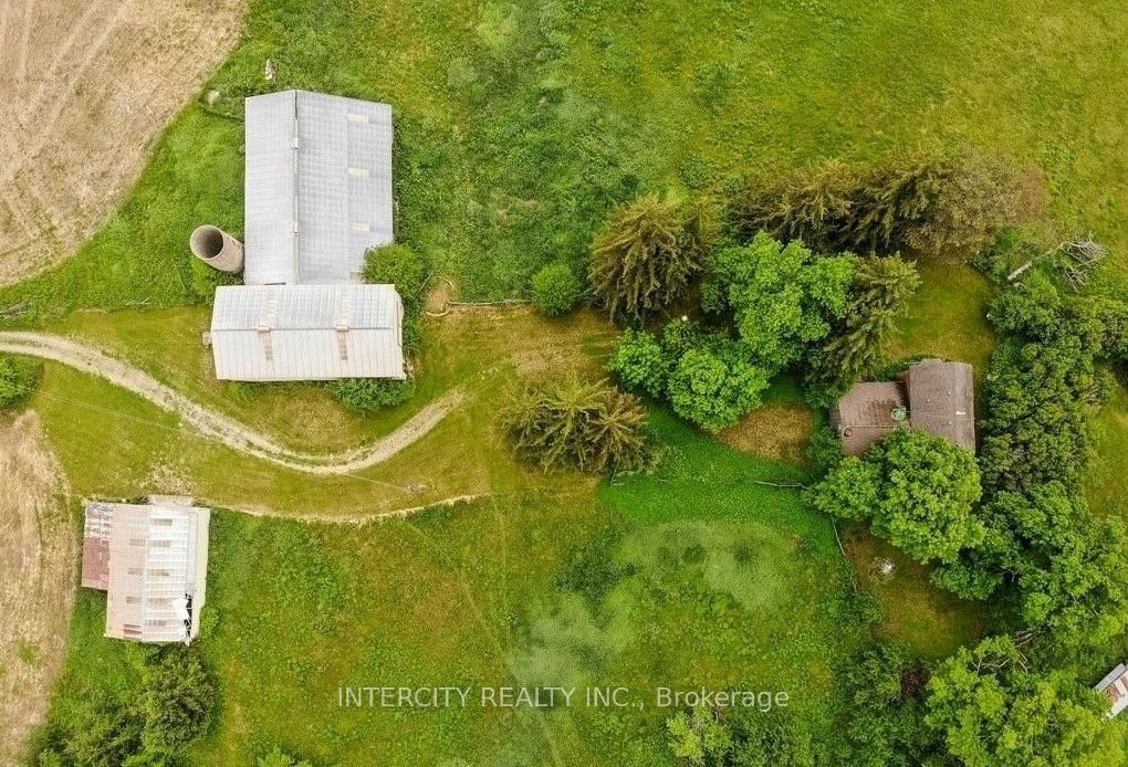 8373 High Way 7 Property Photo 2