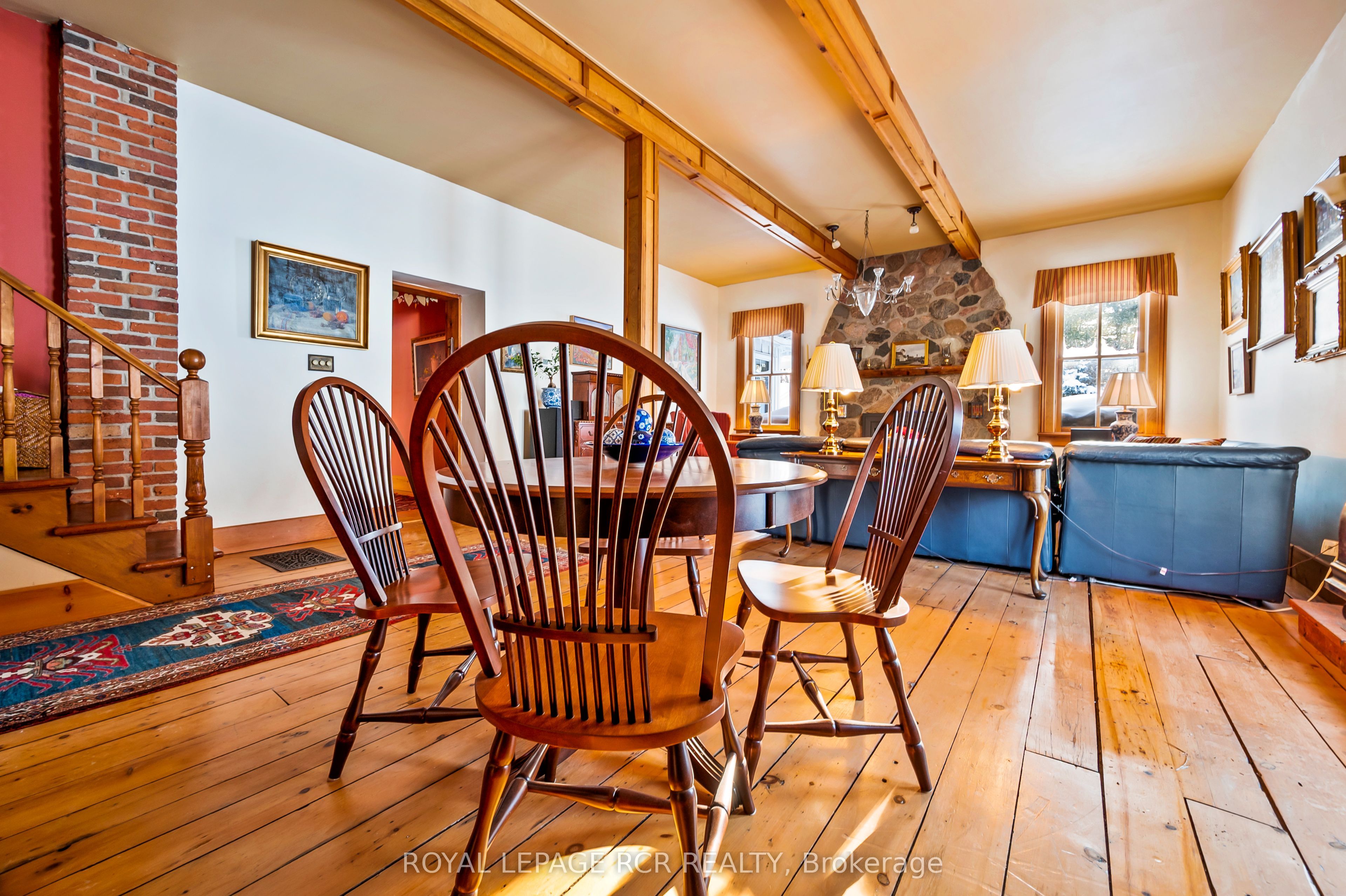 6000 Eighth Line Property Photo 18
