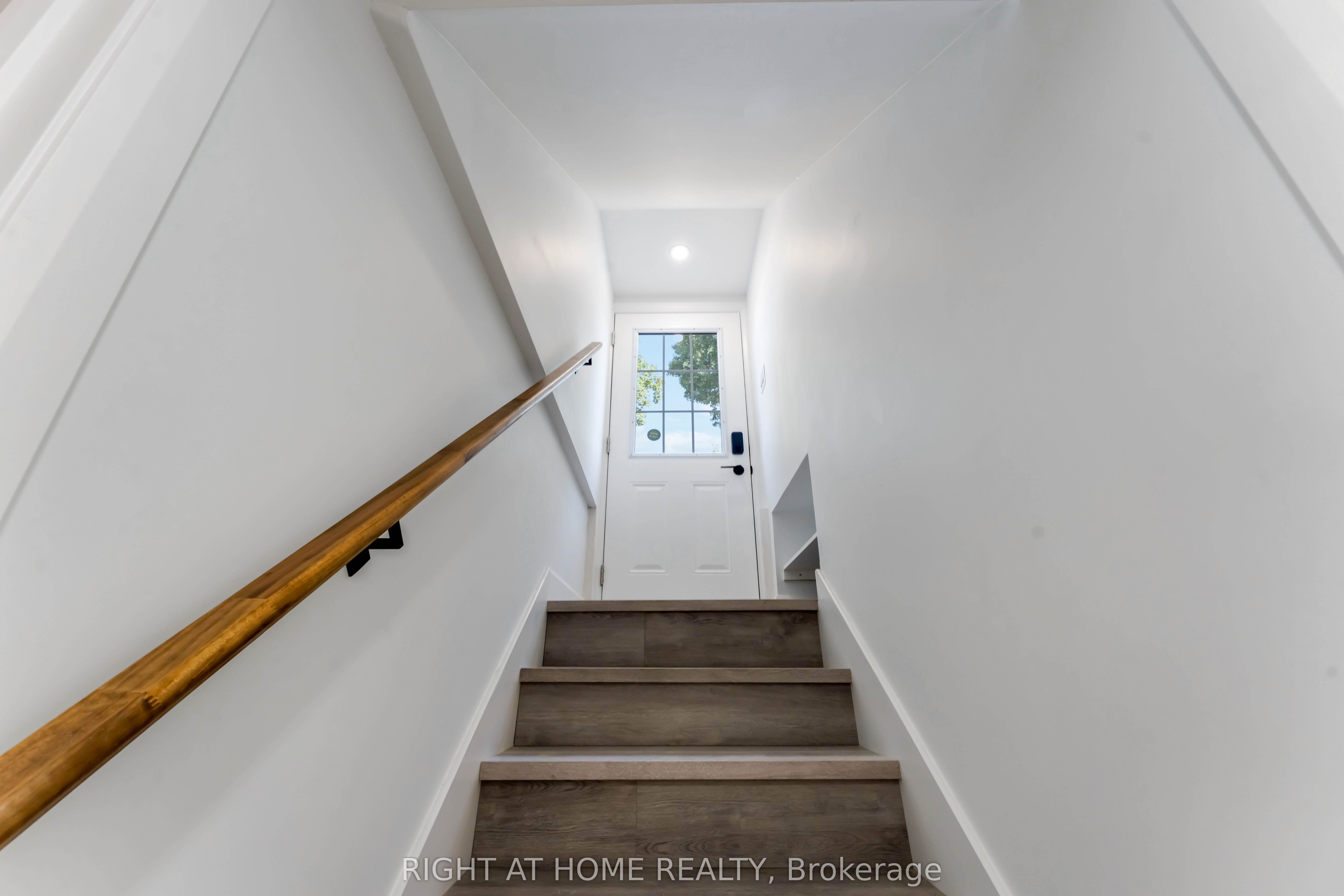 2700 Priscilla Street Property Photo 26