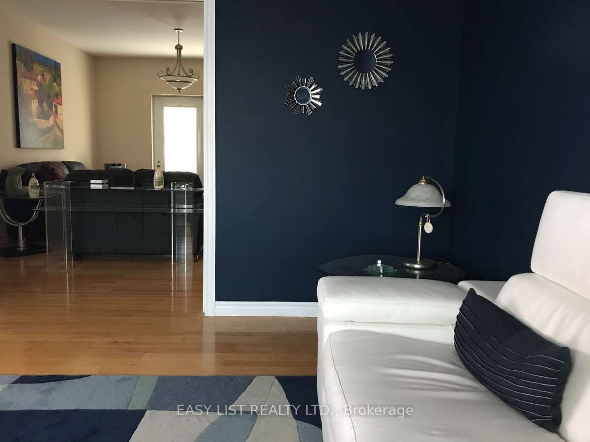 36 Elizabeth Drive Property Photo 17