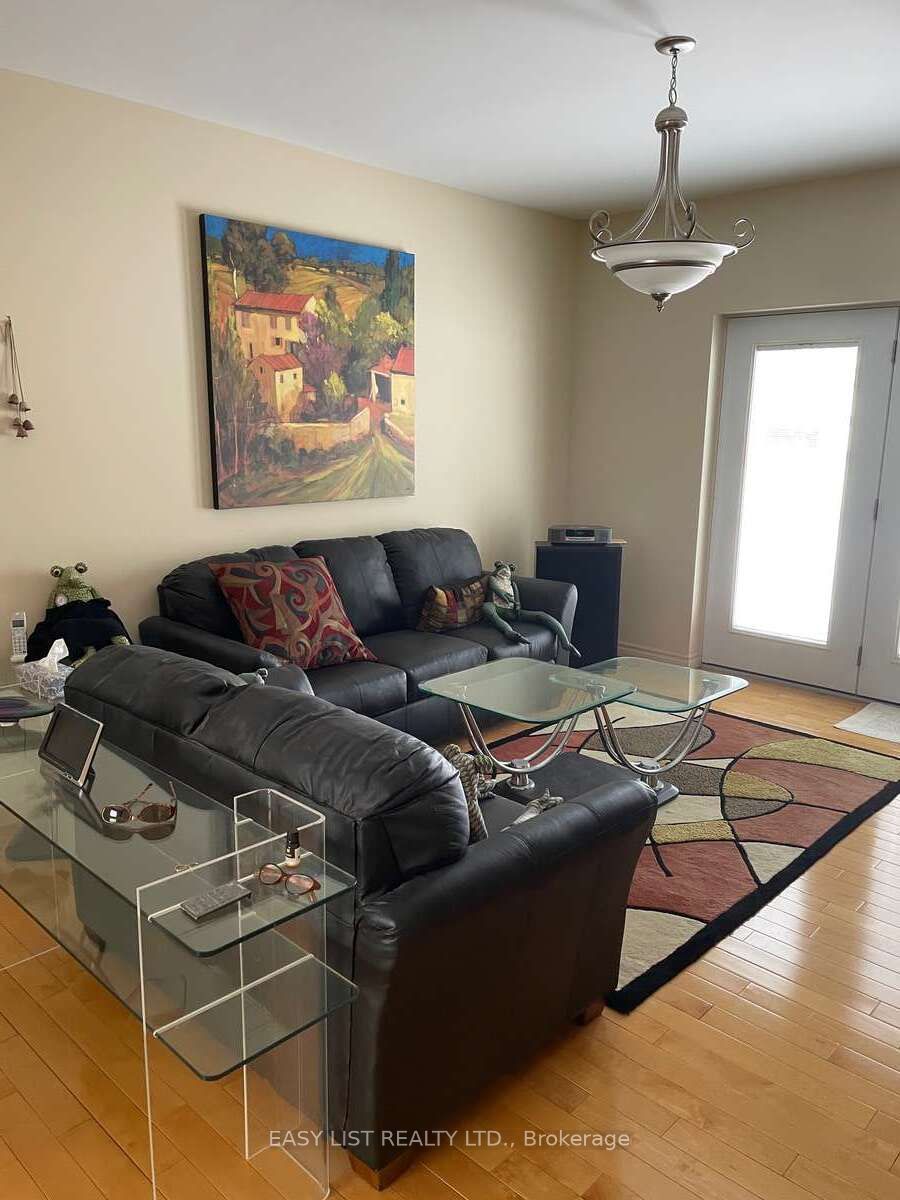 36 Elizabeth Drive Property Photo 23