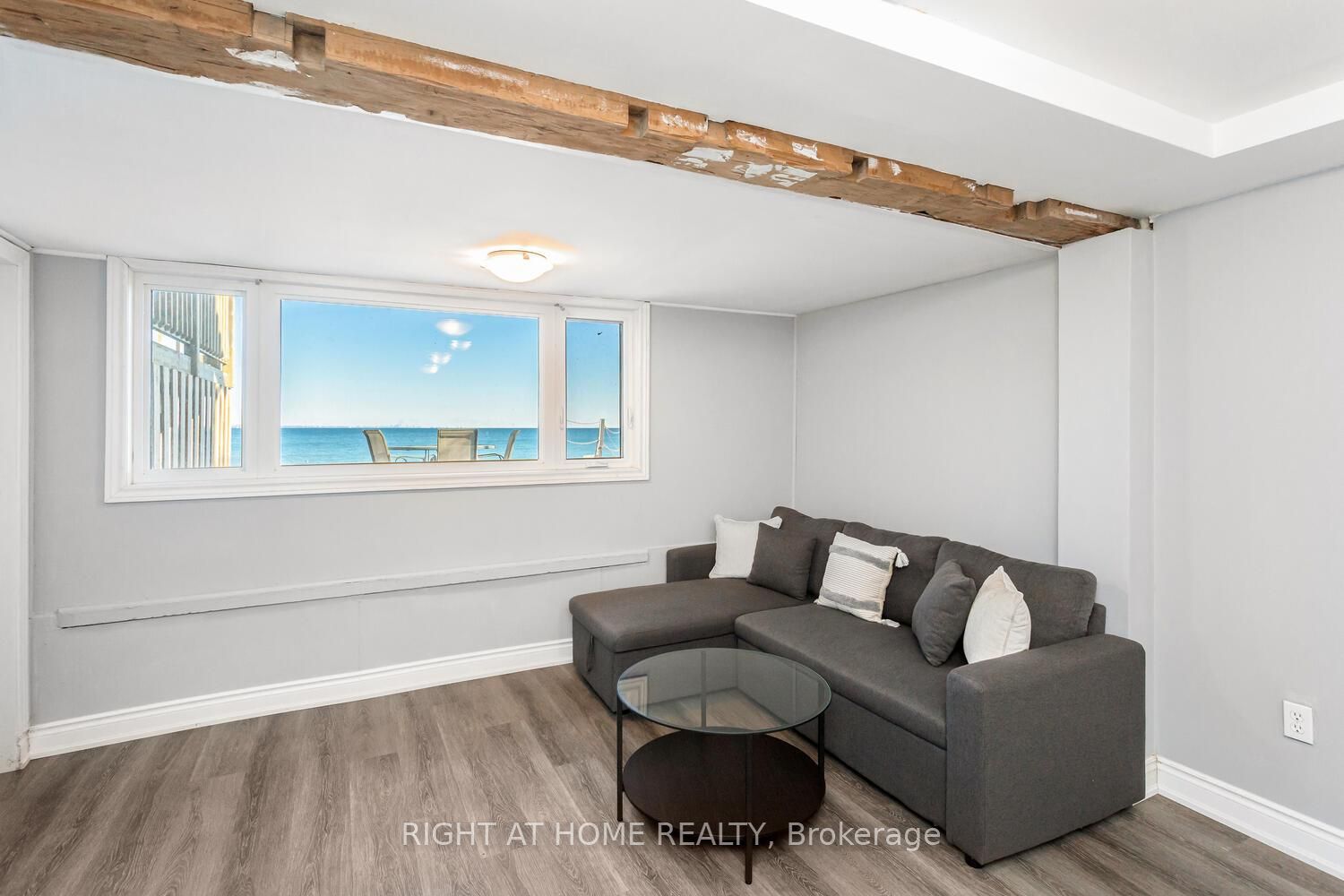 18 1/2 Lakeshore Drive Property Photo 10