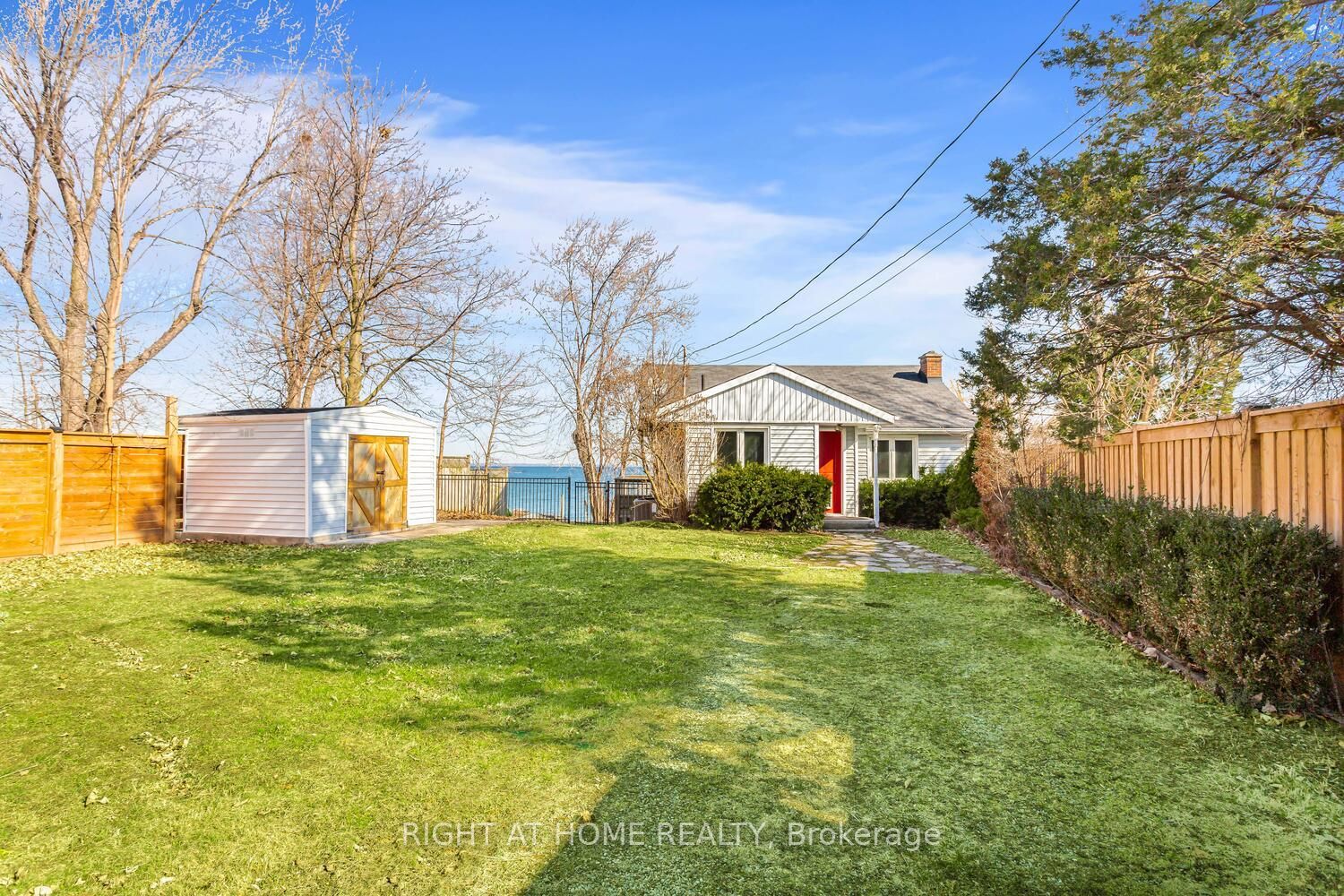 18 1/2 Lakeshore Drive Property Photo 37
