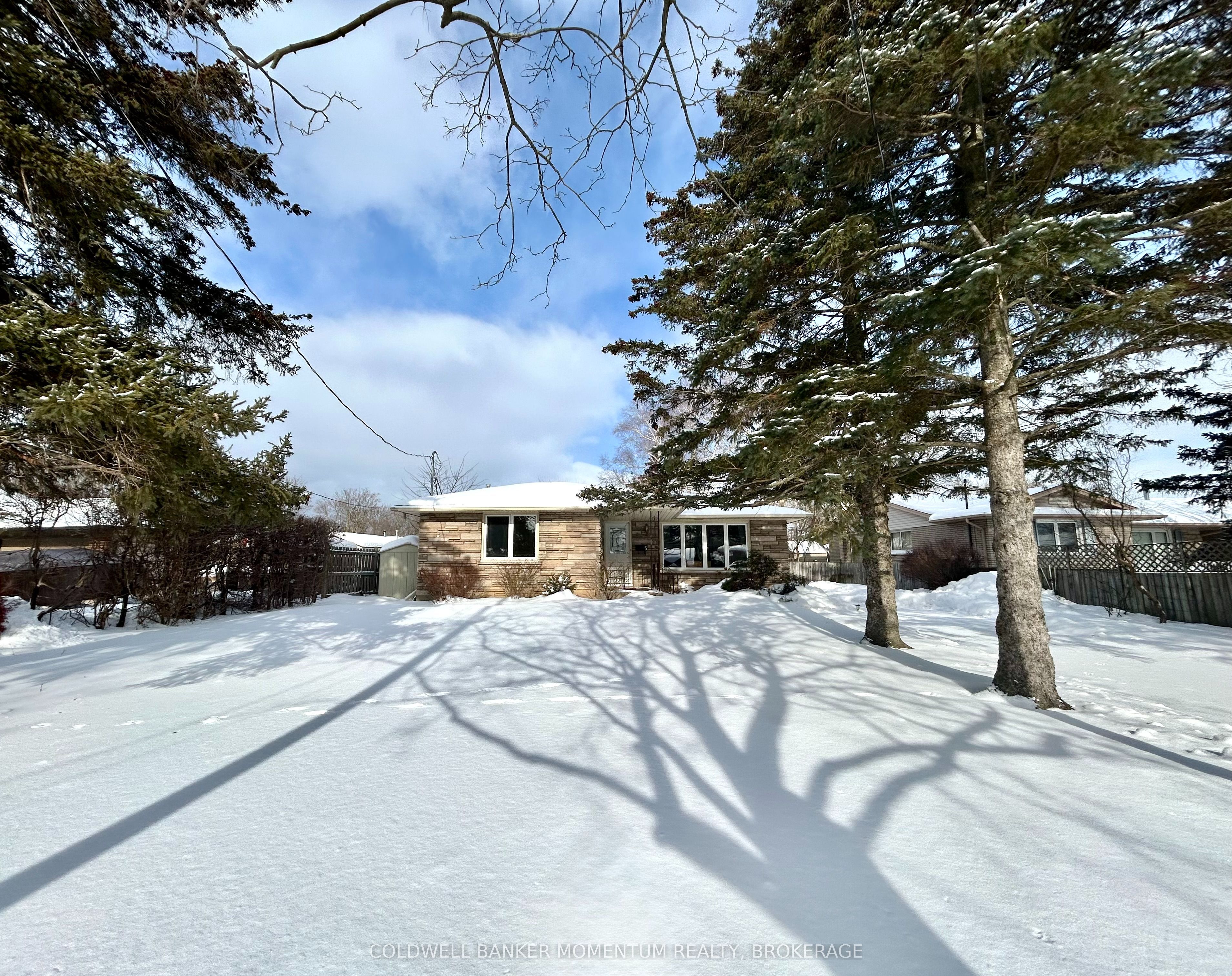 3 Island Road Property Photo 1