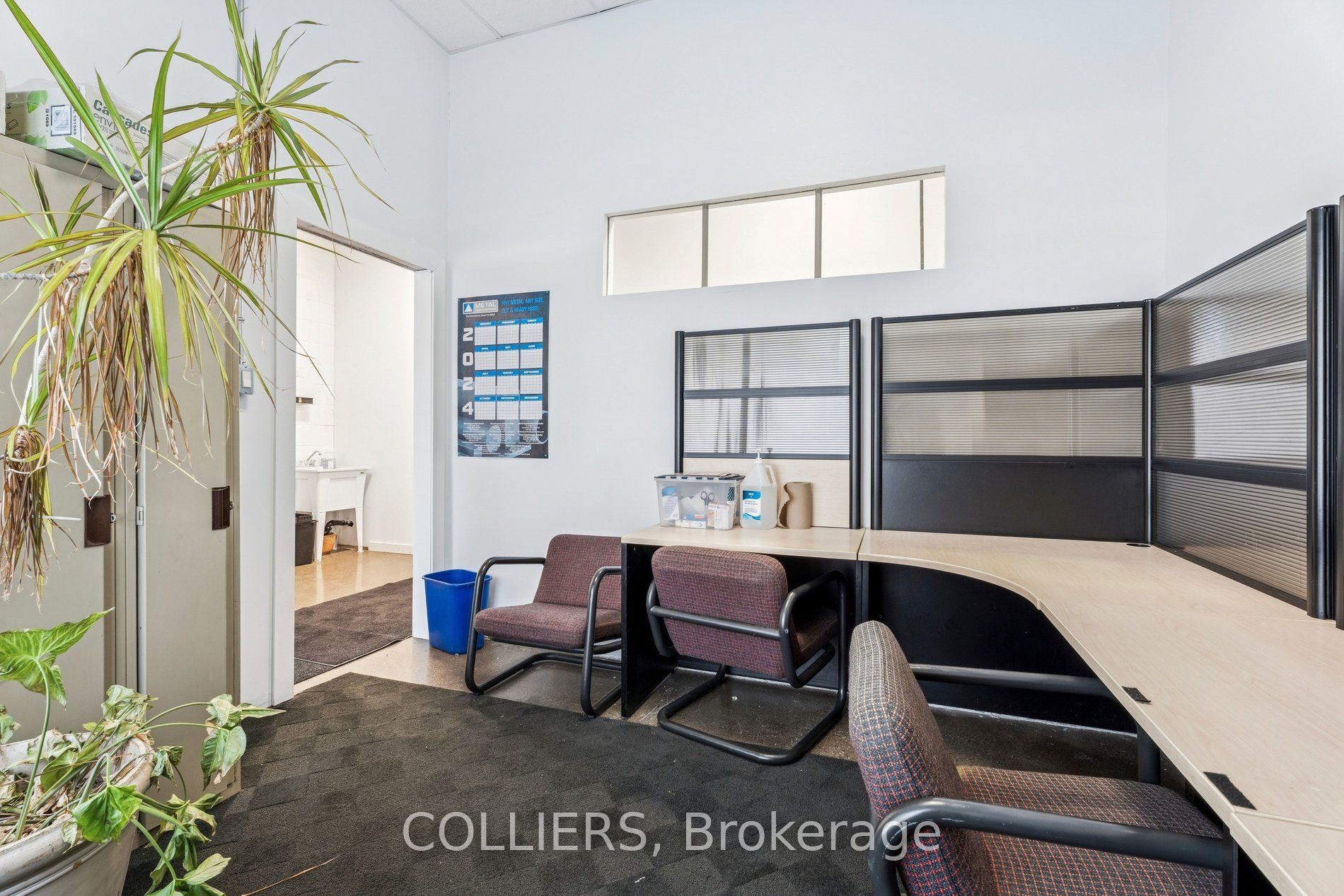 1810 Barton Street E Property Photo 10