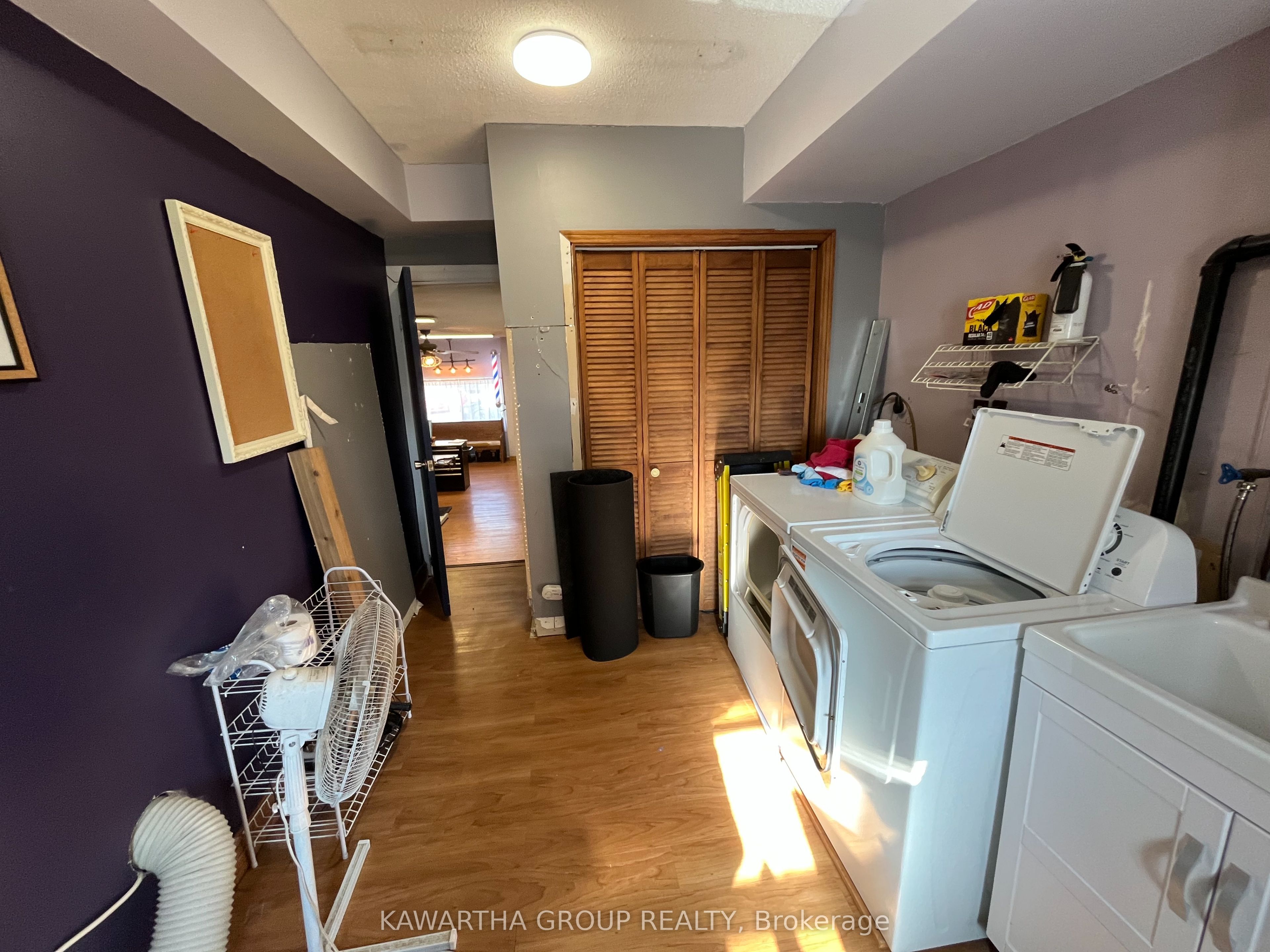 221 E Brock Street E Property Photo 9