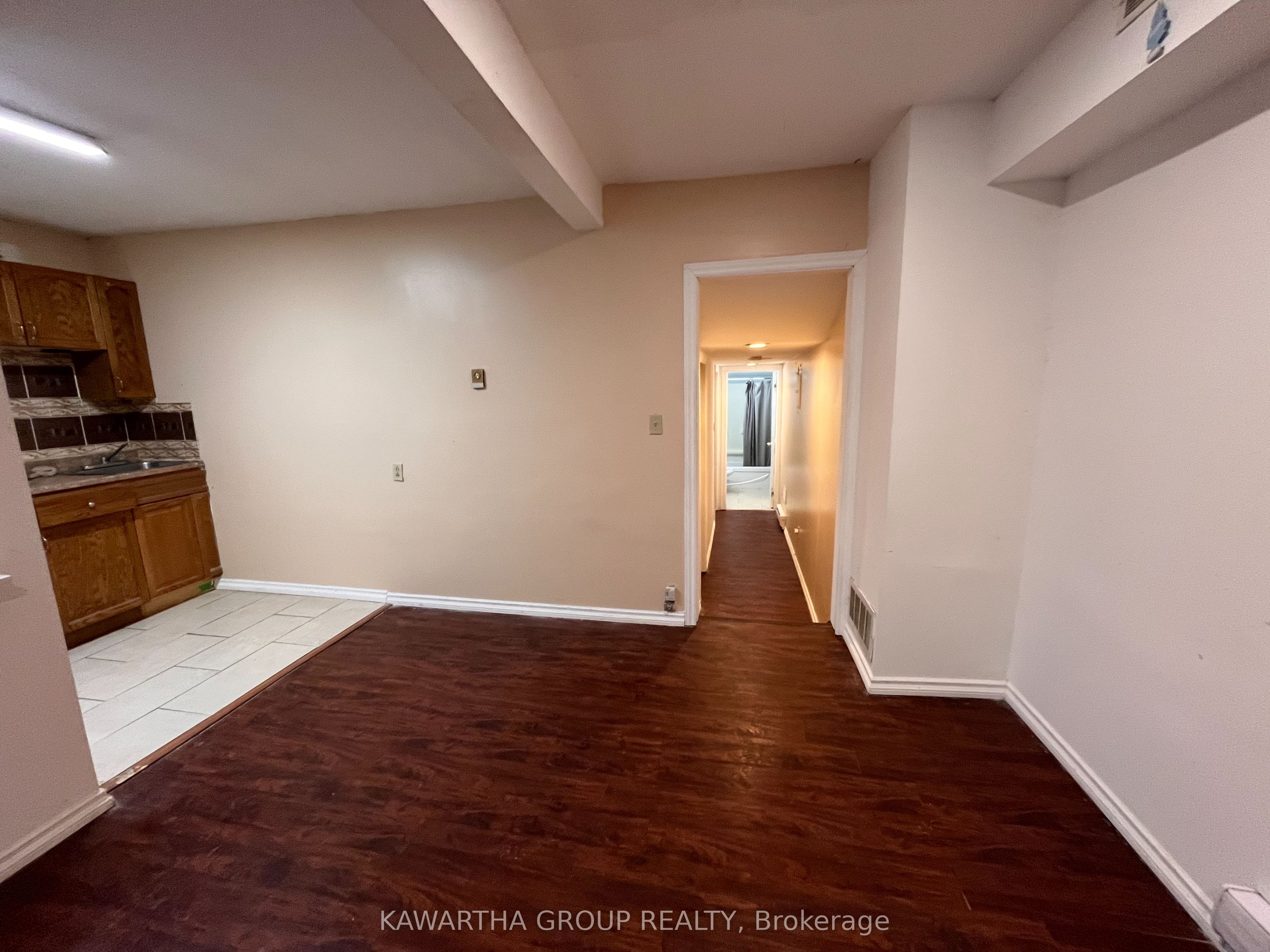 221 E Brock Street E Property Photo 13