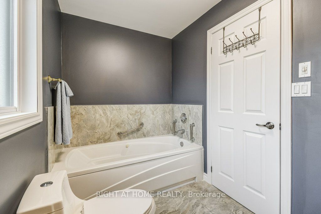156 Gracehill Crescent Property Photo 16