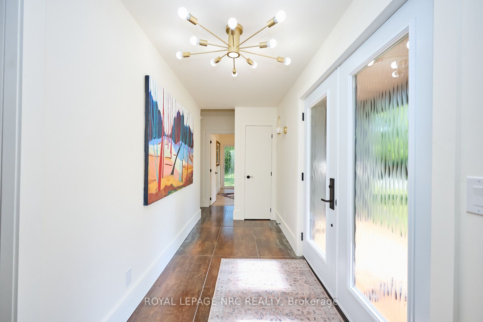 1904 Macdonald Drive Property Photo 8
