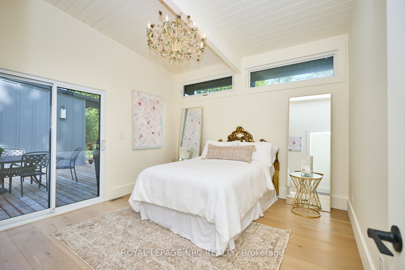 1904 Macdonald Drive Property Photo 13
