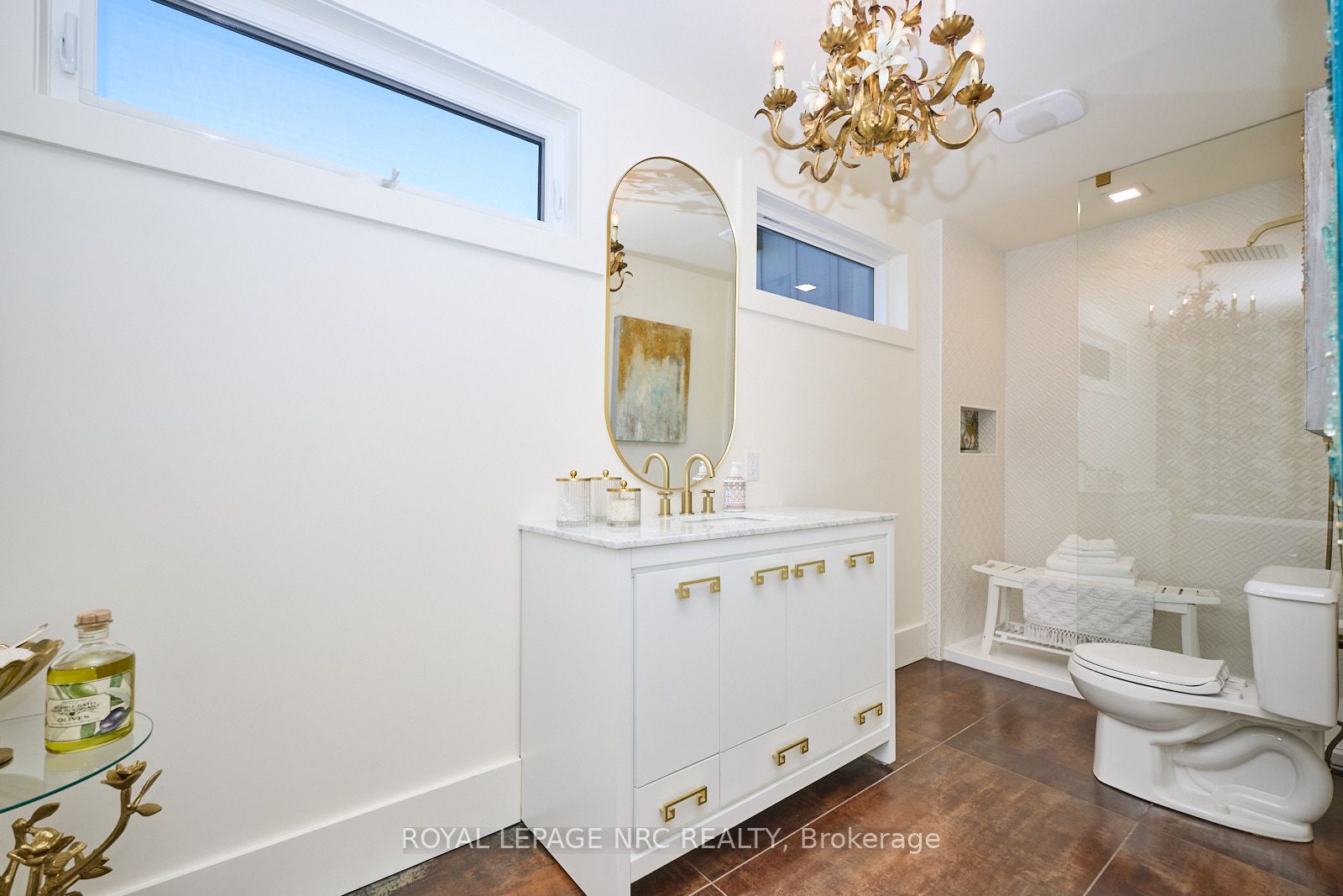 1904 Macdonald Drive Property Photo 37