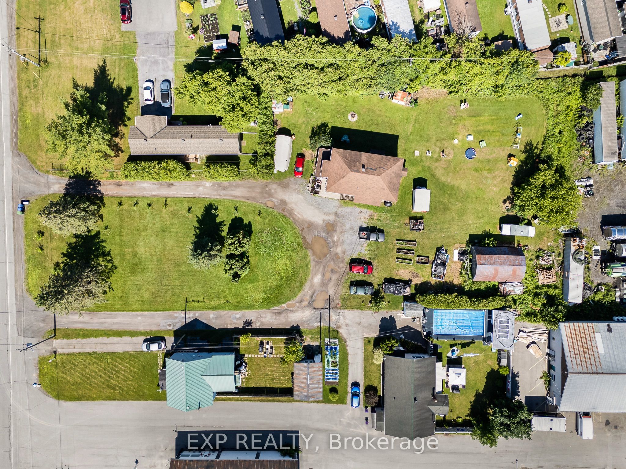 309-313 Front Road Property Photo 27