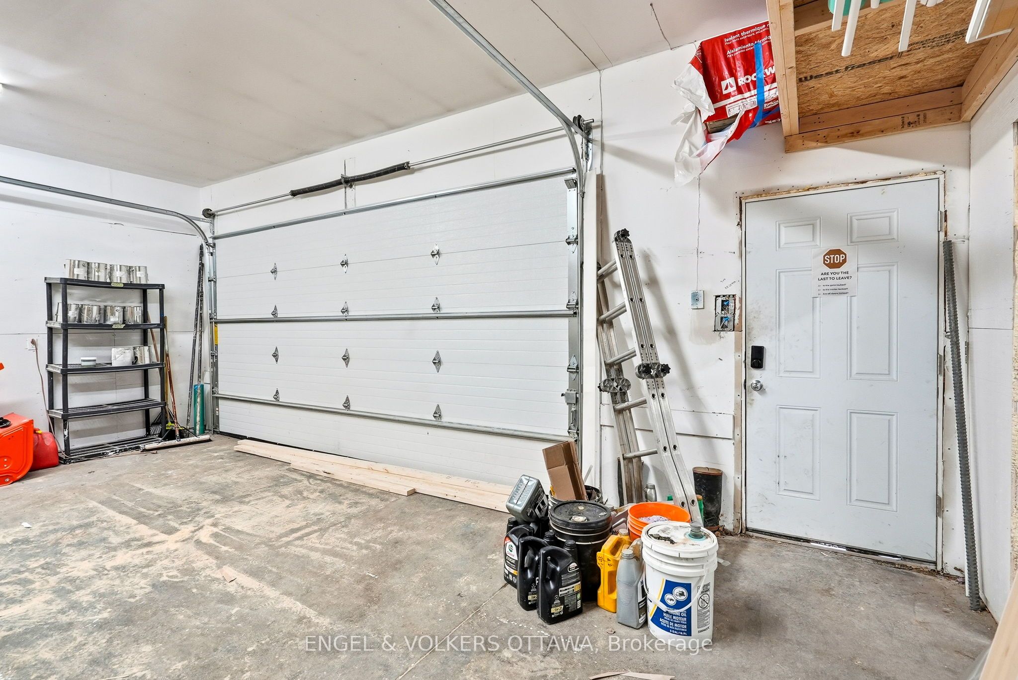 162 Wescar Lane Property Photo 32