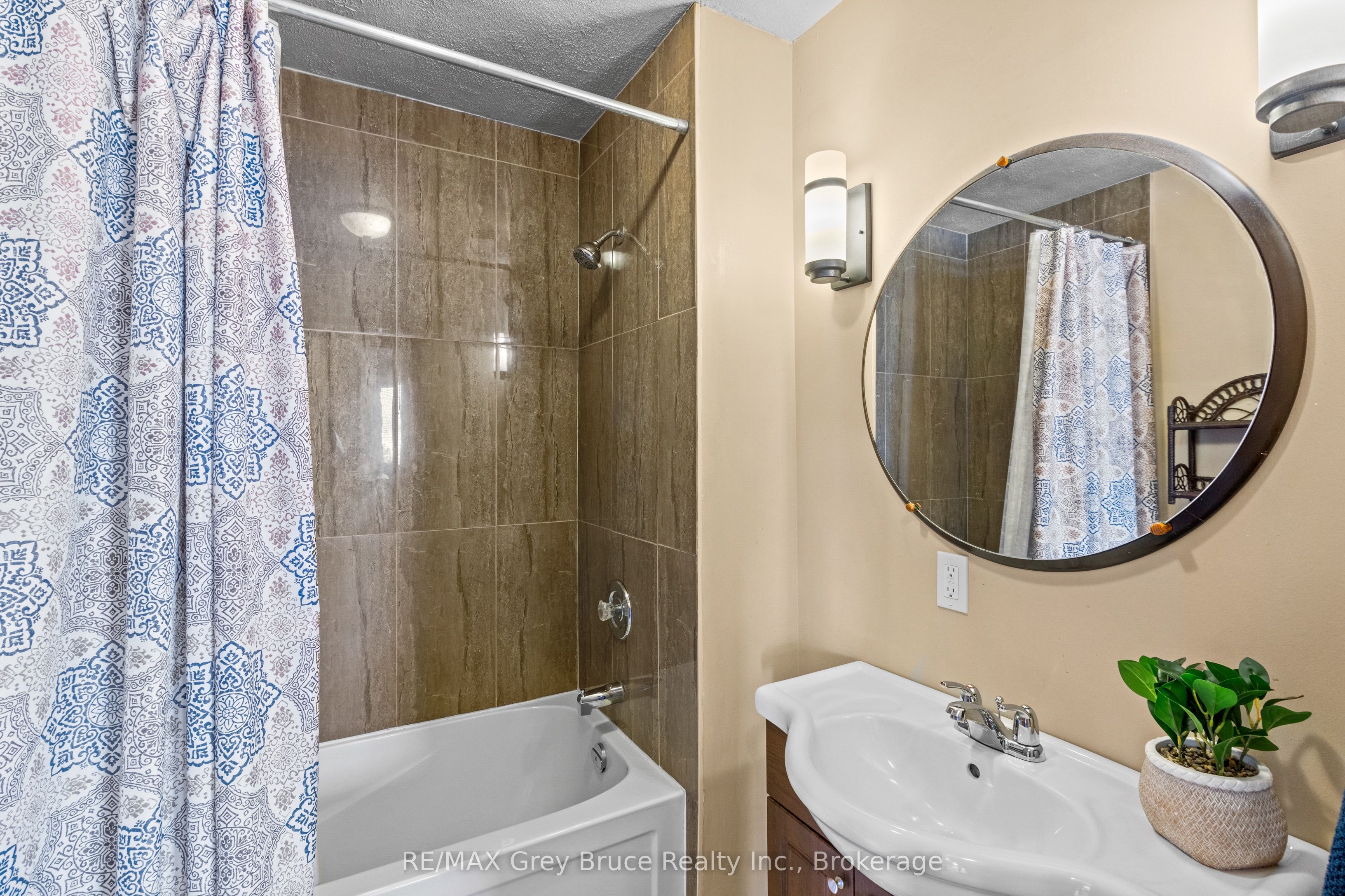 798 Dorcas Bay Road Property Photo 26