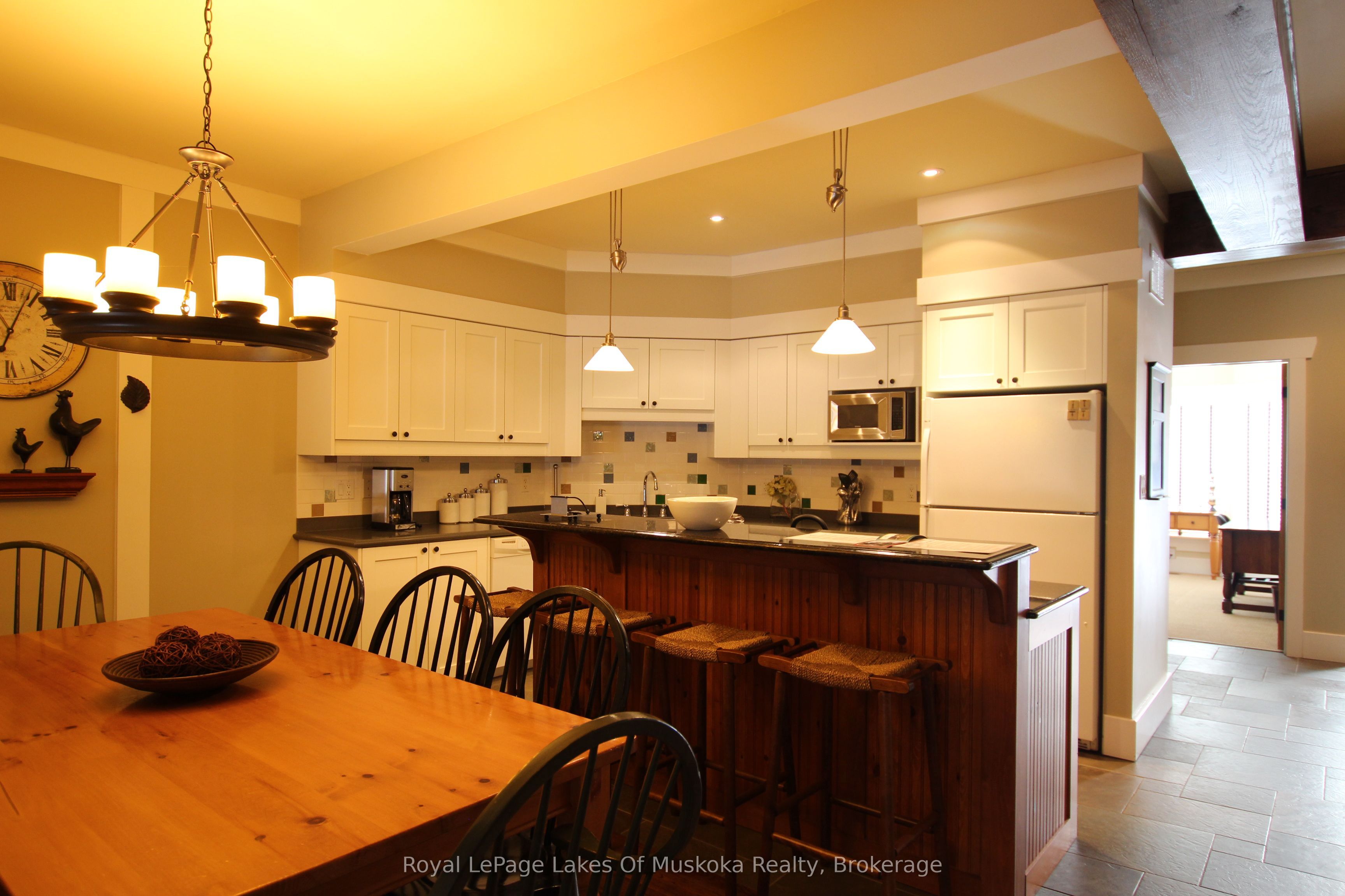1020 Birch Glen Road V 7 Property Photo 12