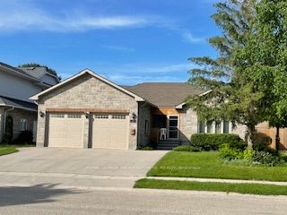 237 2nd Avenue Property Photo 2