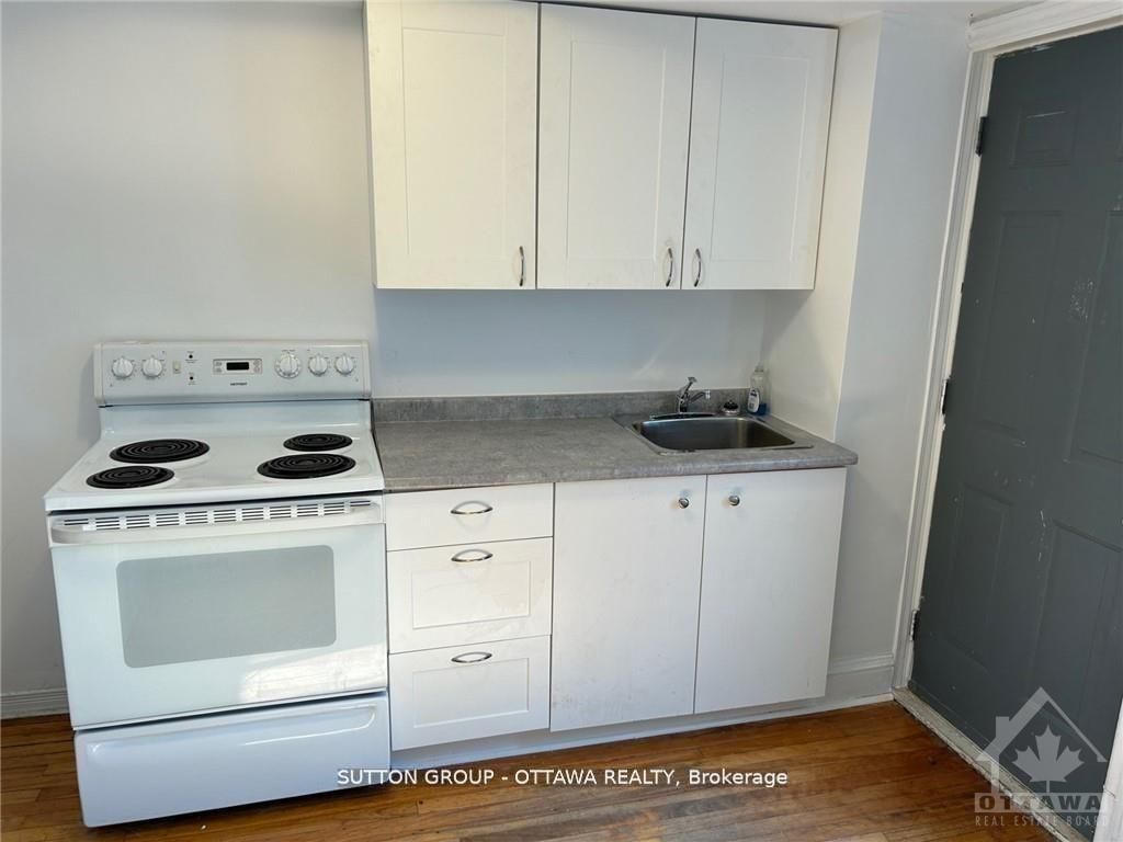 50 Armstrong Street Property Photo 5