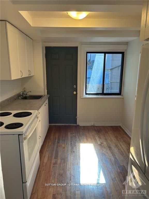50 Armstrong Street Property Photo 6