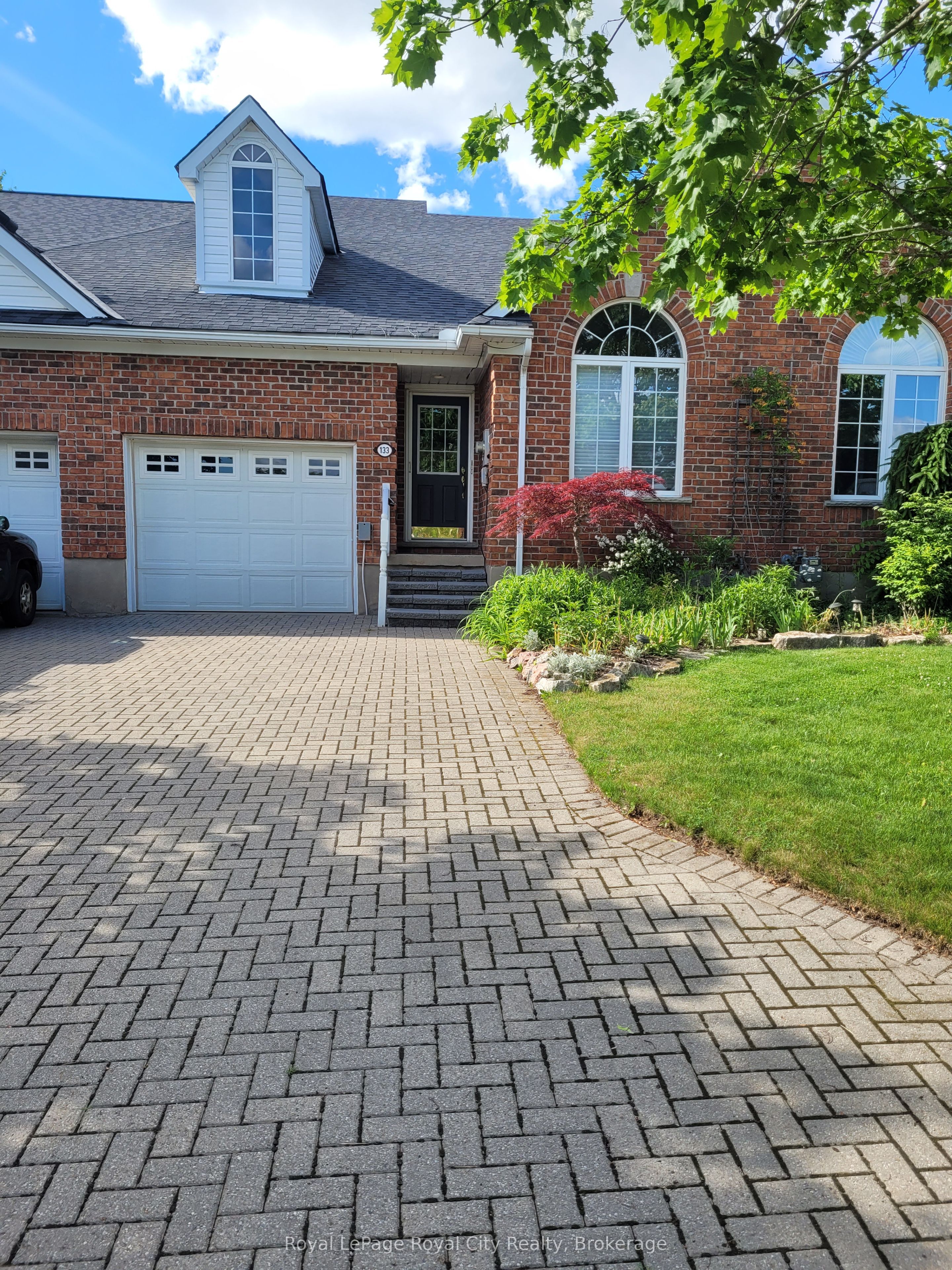 133 Riverwalk Place Property Photo 2