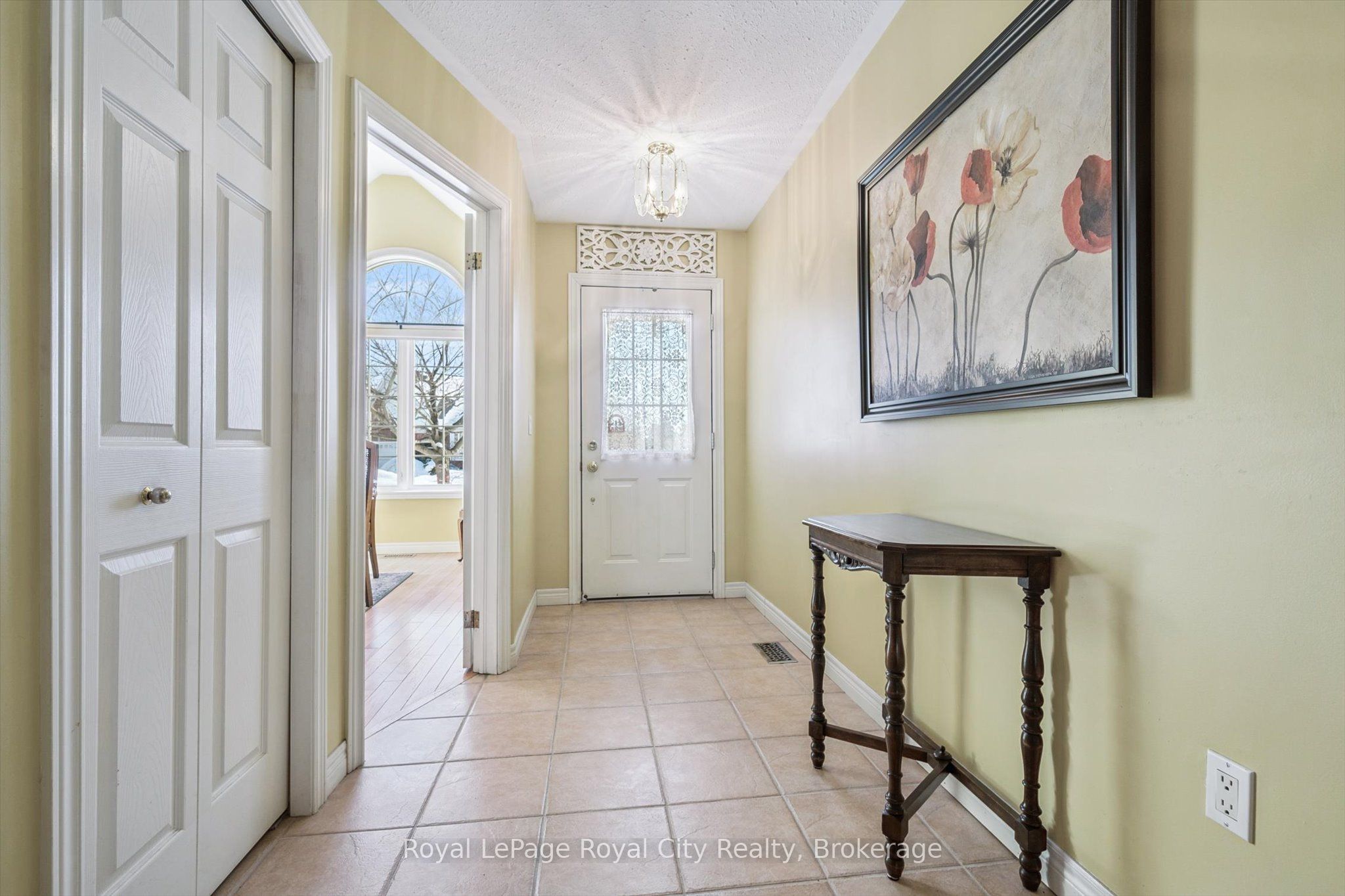 133 Riverwalk Place Property Photo 4